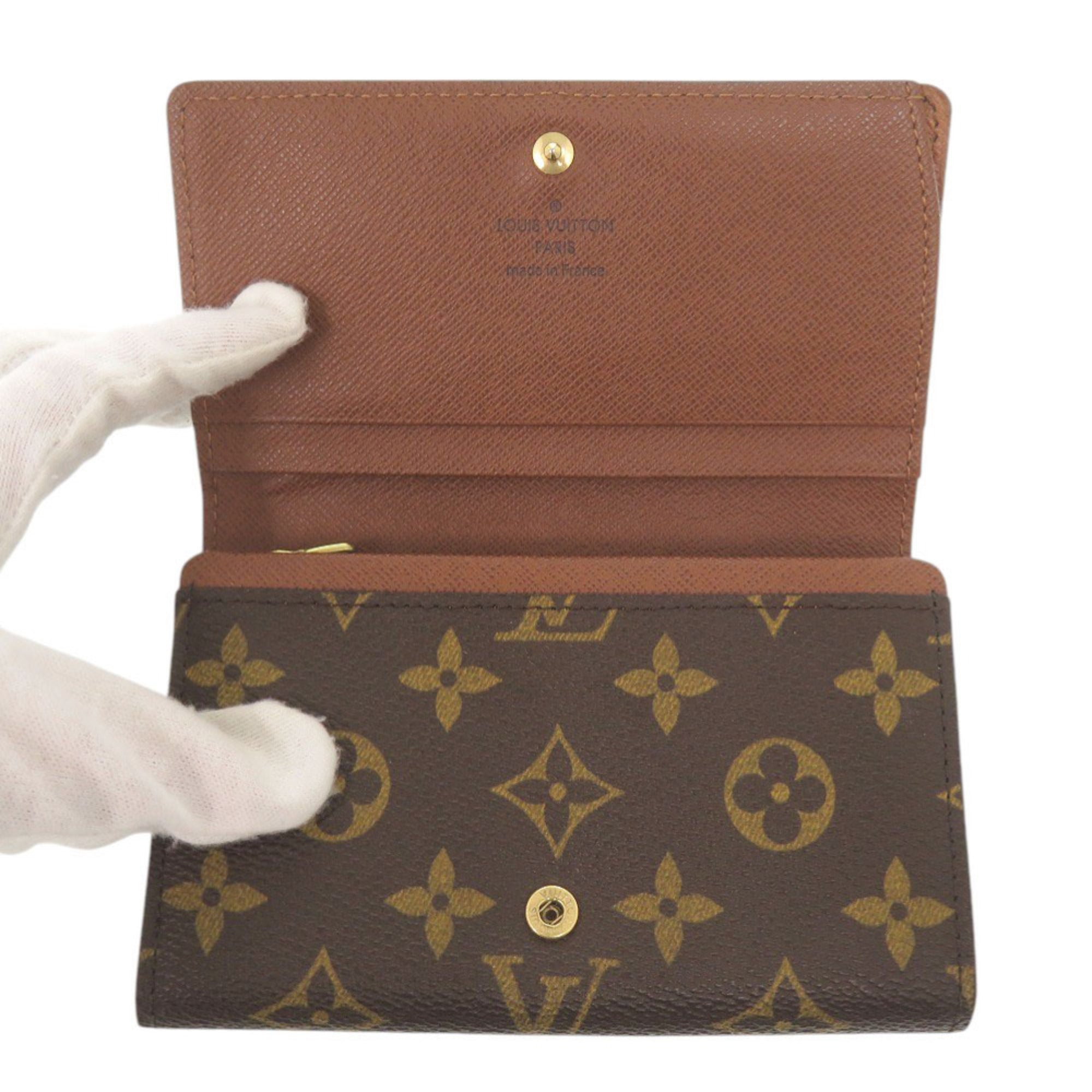 Louis Vuitton Brown Monogram Monogram Wallet (Bi-Fold) (Pre-Owned)