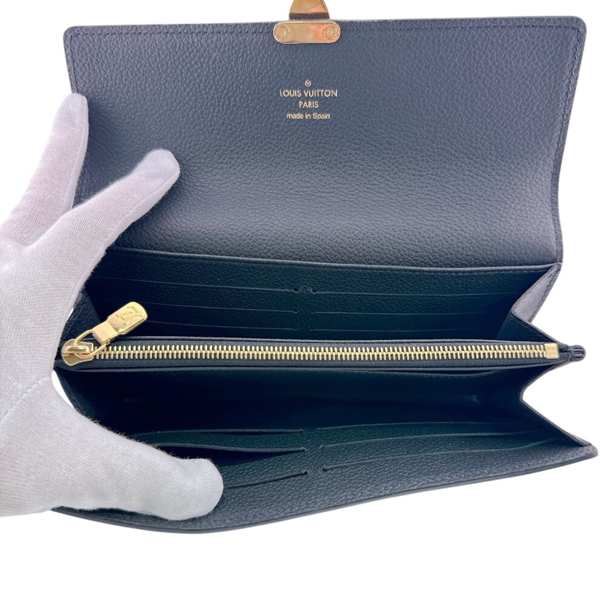 Louis Vuitton Black Leather Long Wallet (Bi-Fold) (Pre-Owned)