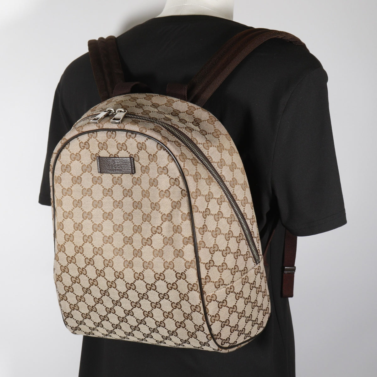 Gucci Gg Canvas Brown Gg Canvas Backpack (Pre-Owned)