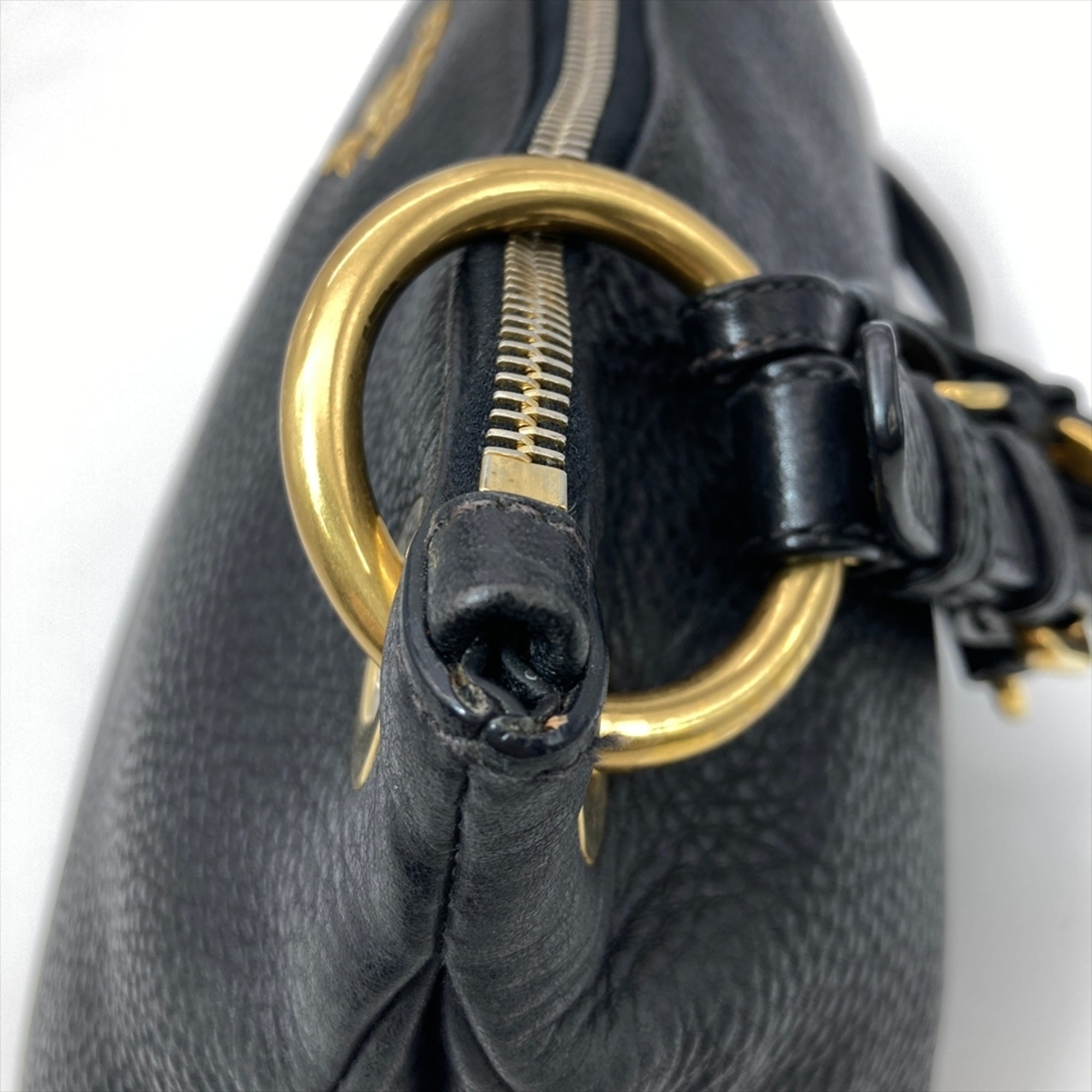 Prada Black Leather Shoulder Bag (Pre-Owned)