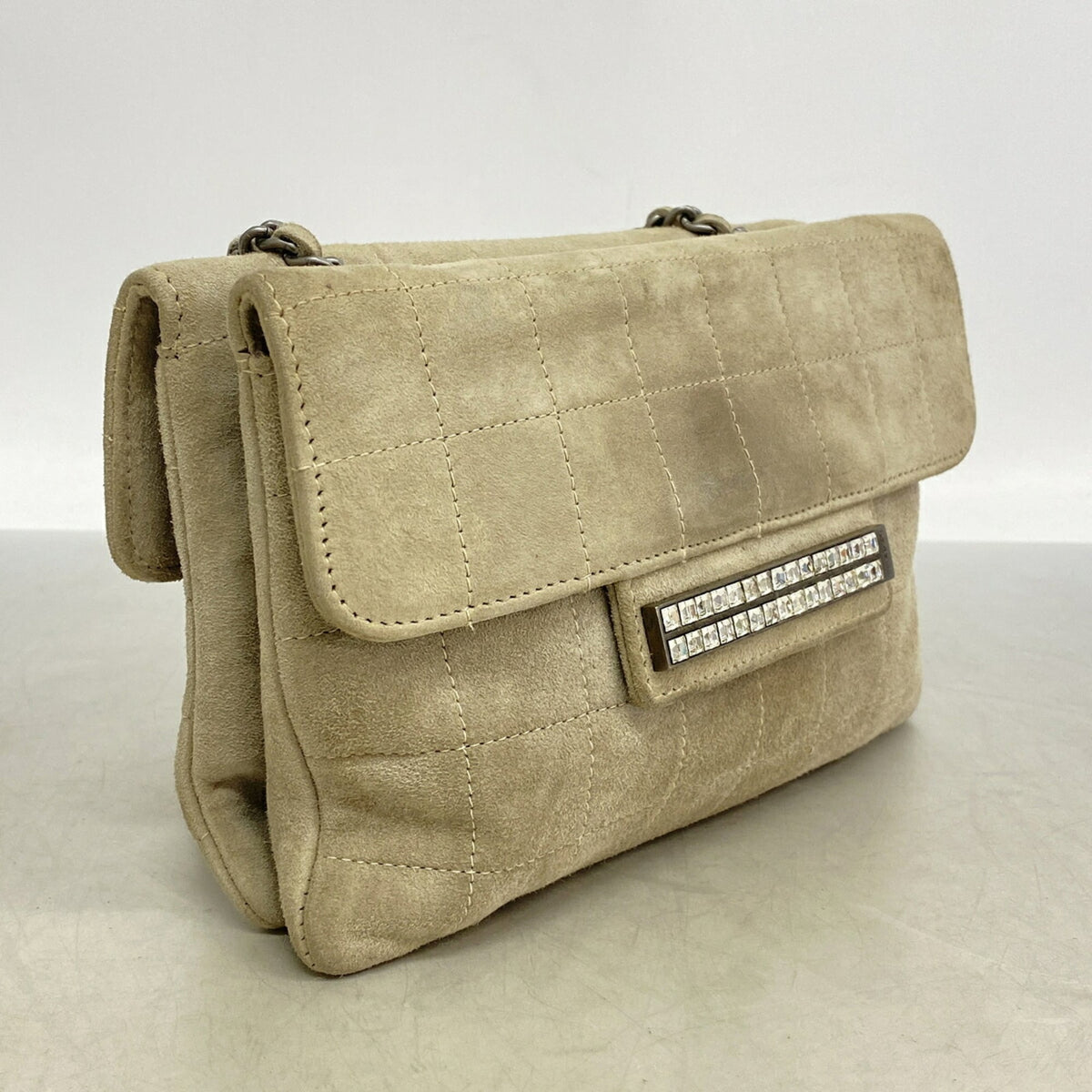 Chanel Gray Suede Handbag (Pre-Owned)