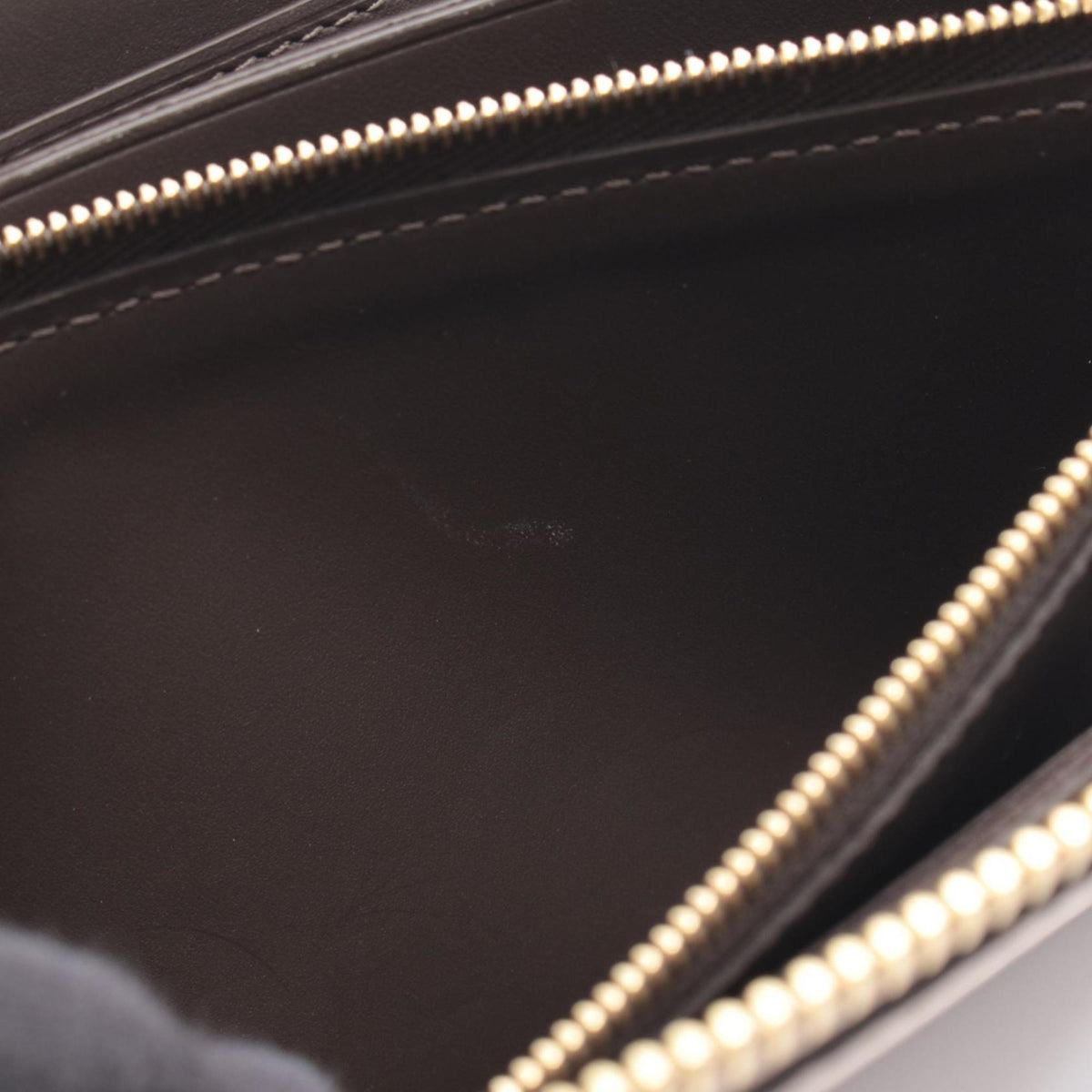 Louis Vuitton Beige Leather Long Wallet (Bi-Fold) (Pre-Owned)