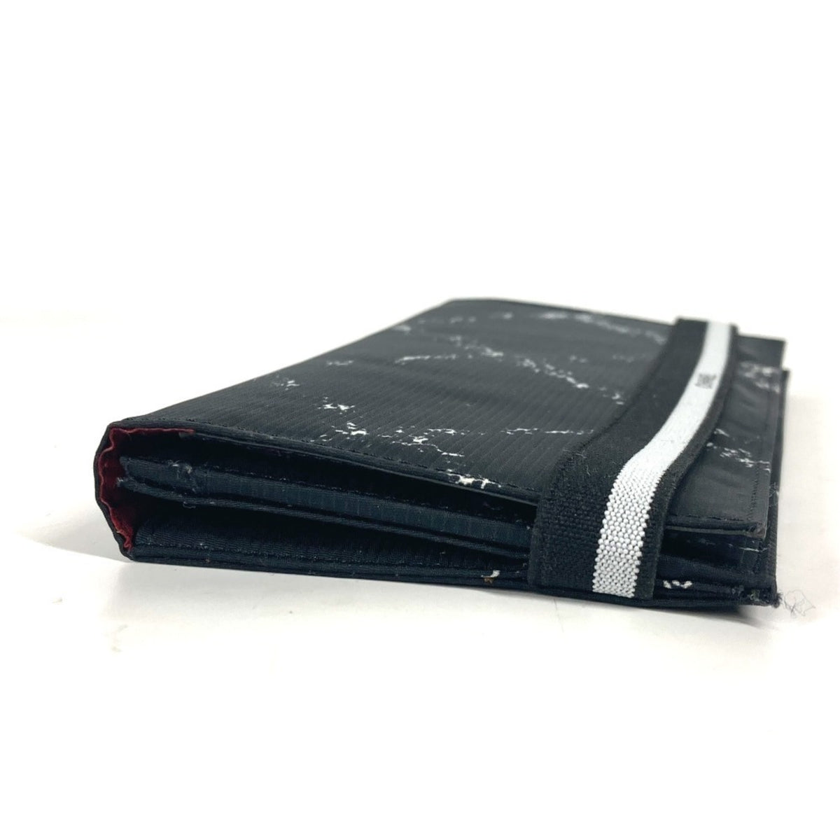 Chanel Black Nylon Long Wallet (Bi-Fold) (Pre-Owned)