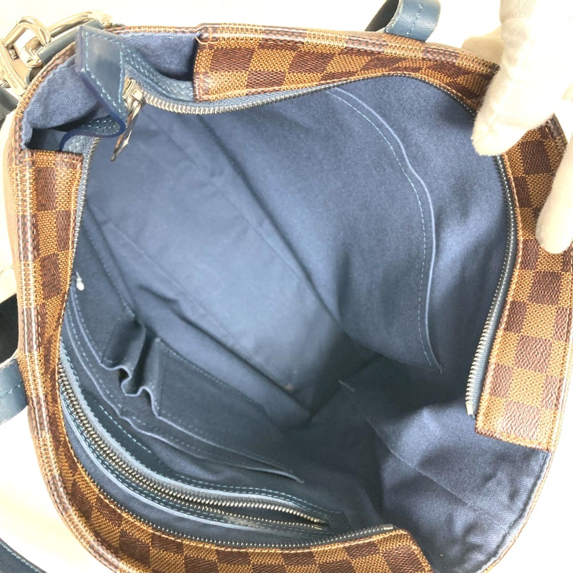 Louis Vuitton Brown Other Tote Bag (Pre-Owned)