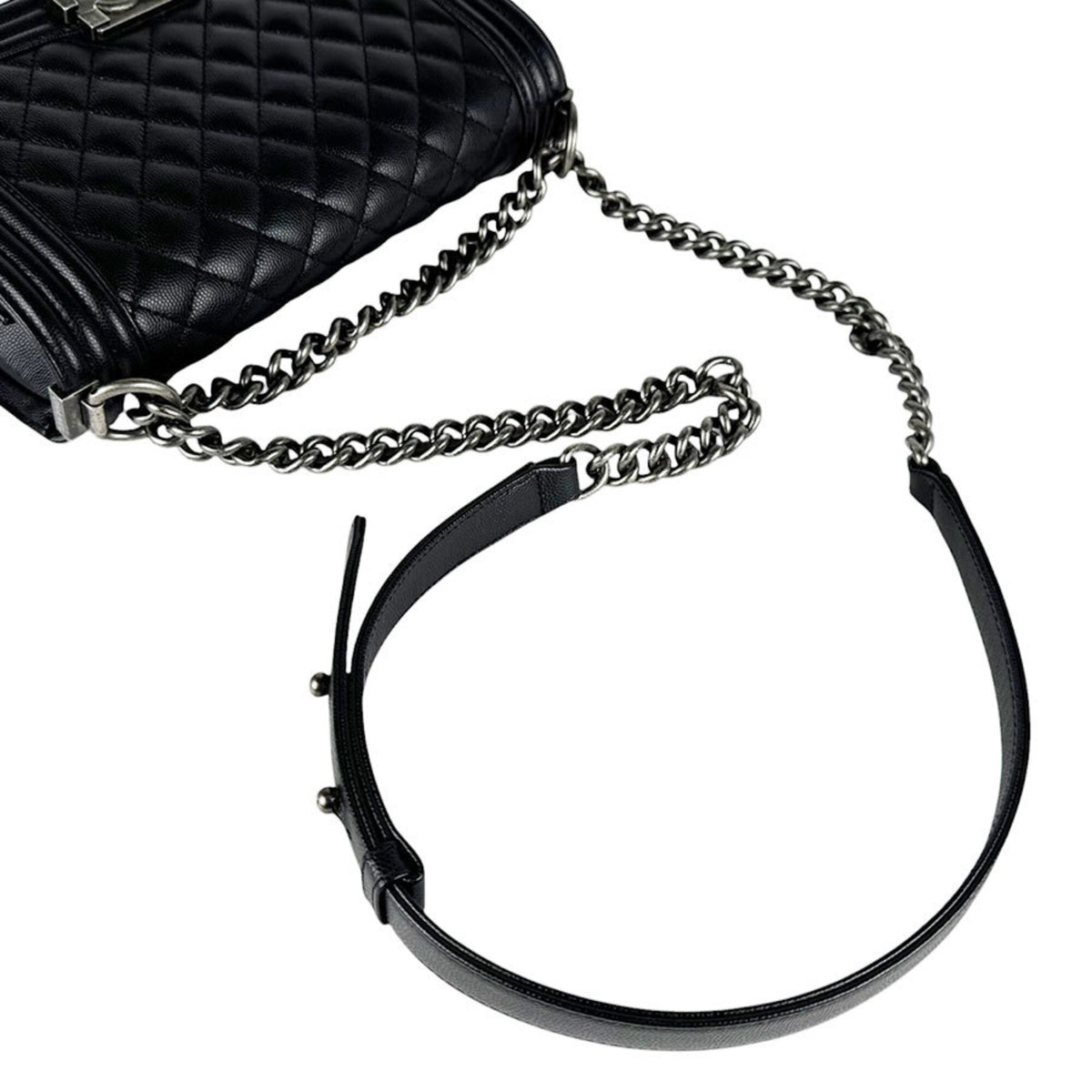 Chanel Black Grained Calfskin Shoulder Bag (Pre-Owned)
