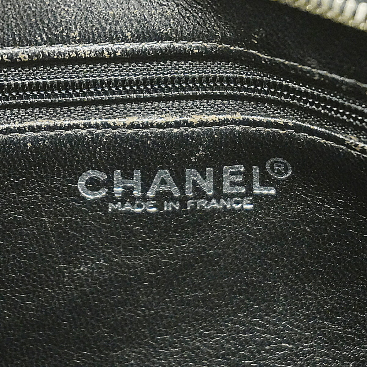 Chanel Black Grained Calfskin Tote Bag (Pre-Owned)
