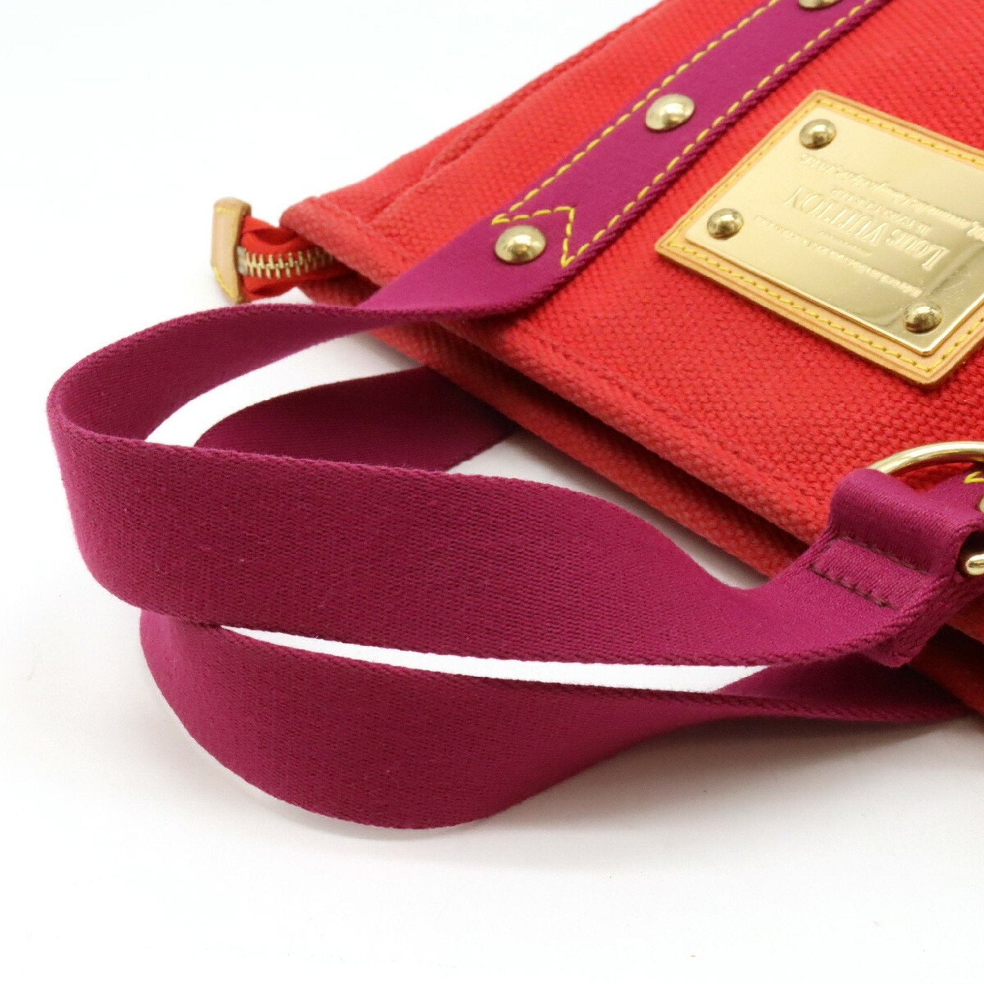 Louis Vuitton Rouge Canvas Handbag Tote Bag (Pre-Owned)