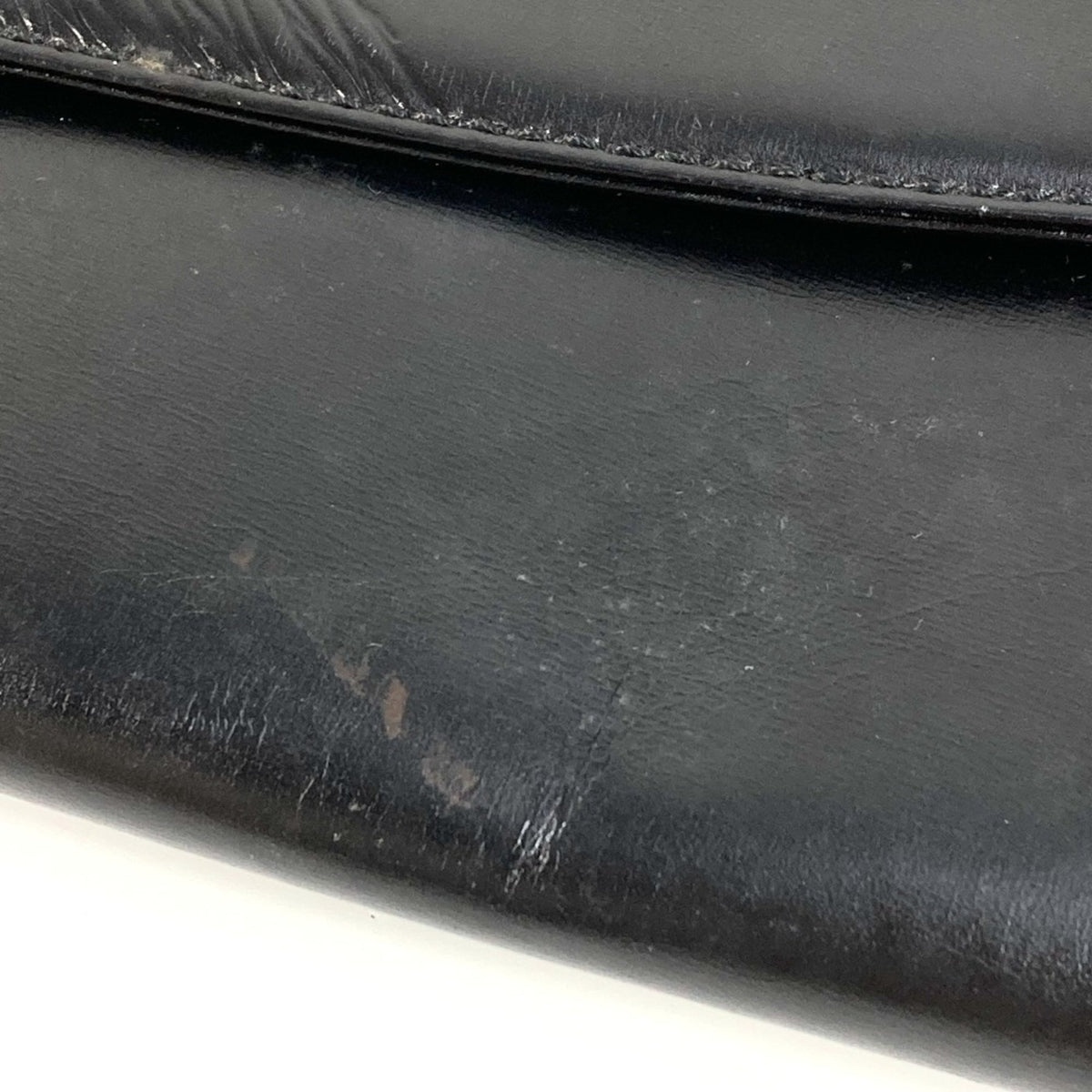 Louis Vuitton Black Leather Clutch Bag (Pre-Owned)