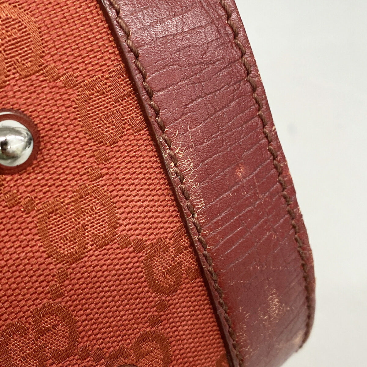 Gucci Red Color Canvas Handbag (Pre-Owned)