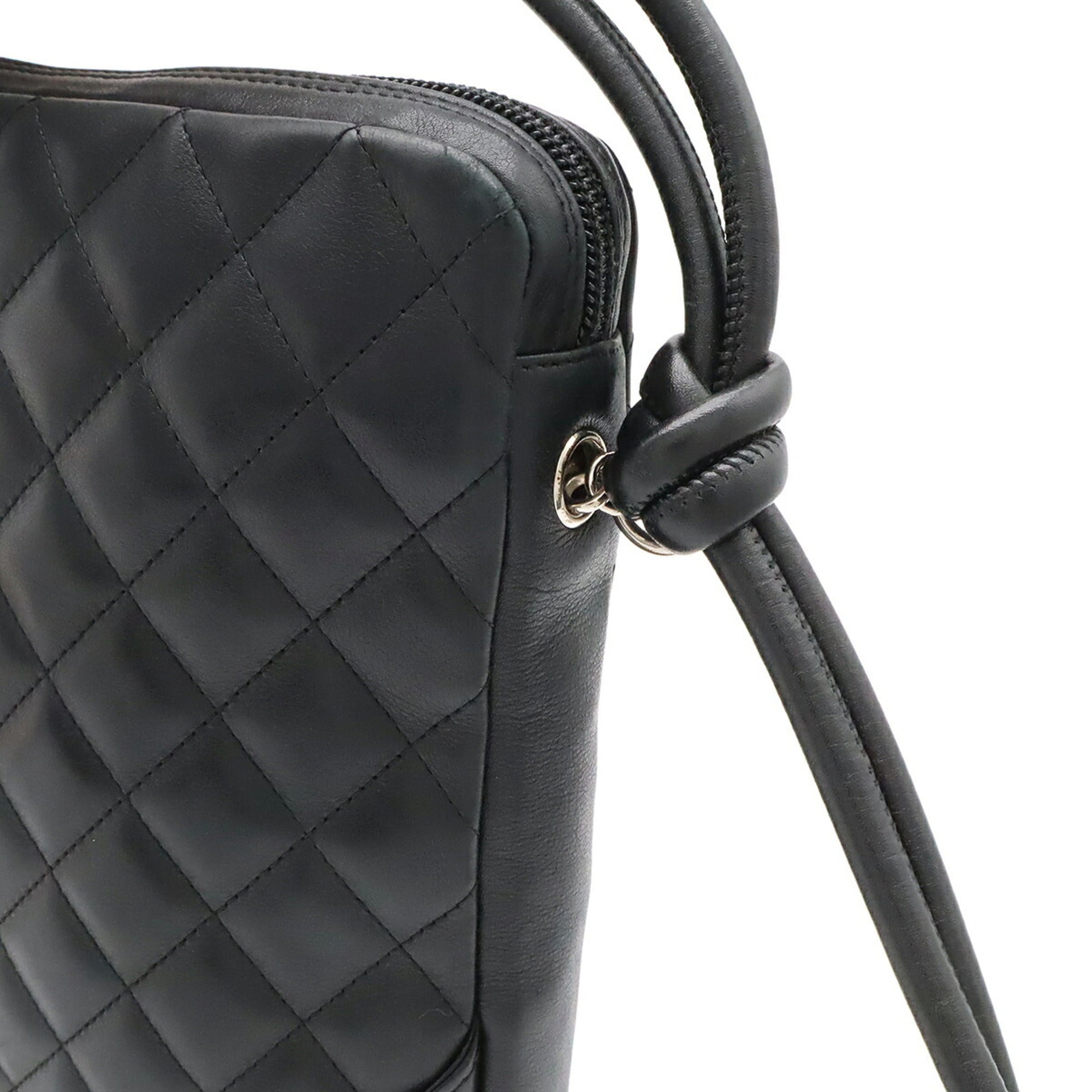 Chanel Ligne Cambon Black White Leather Shoulder Bag (Pre-Owned)