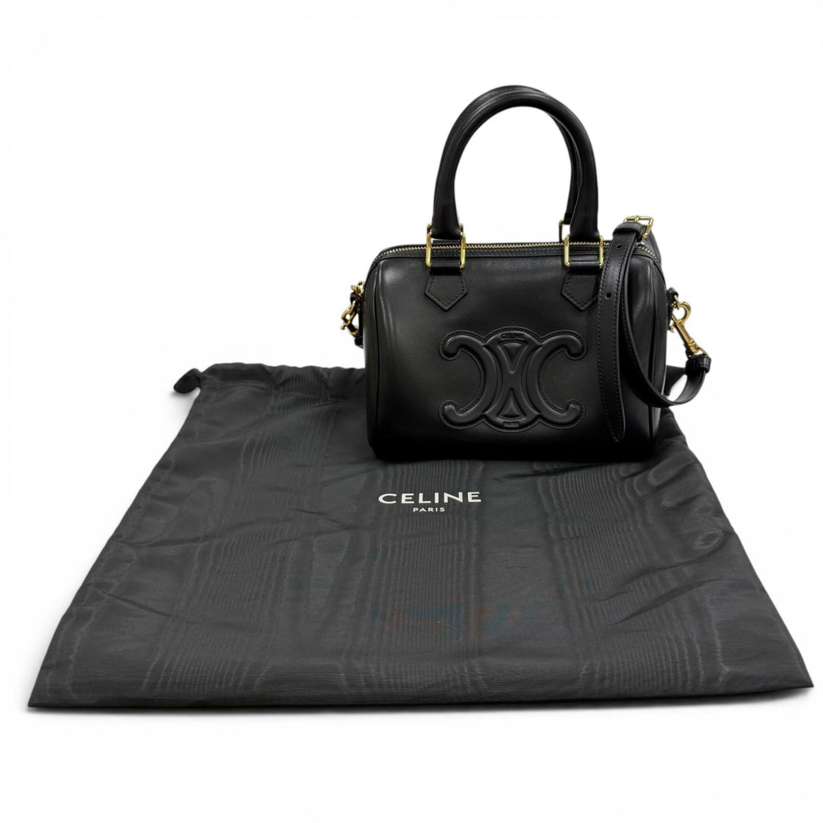 Celine Black Leather Shoulder Bag (Pre-Owned)