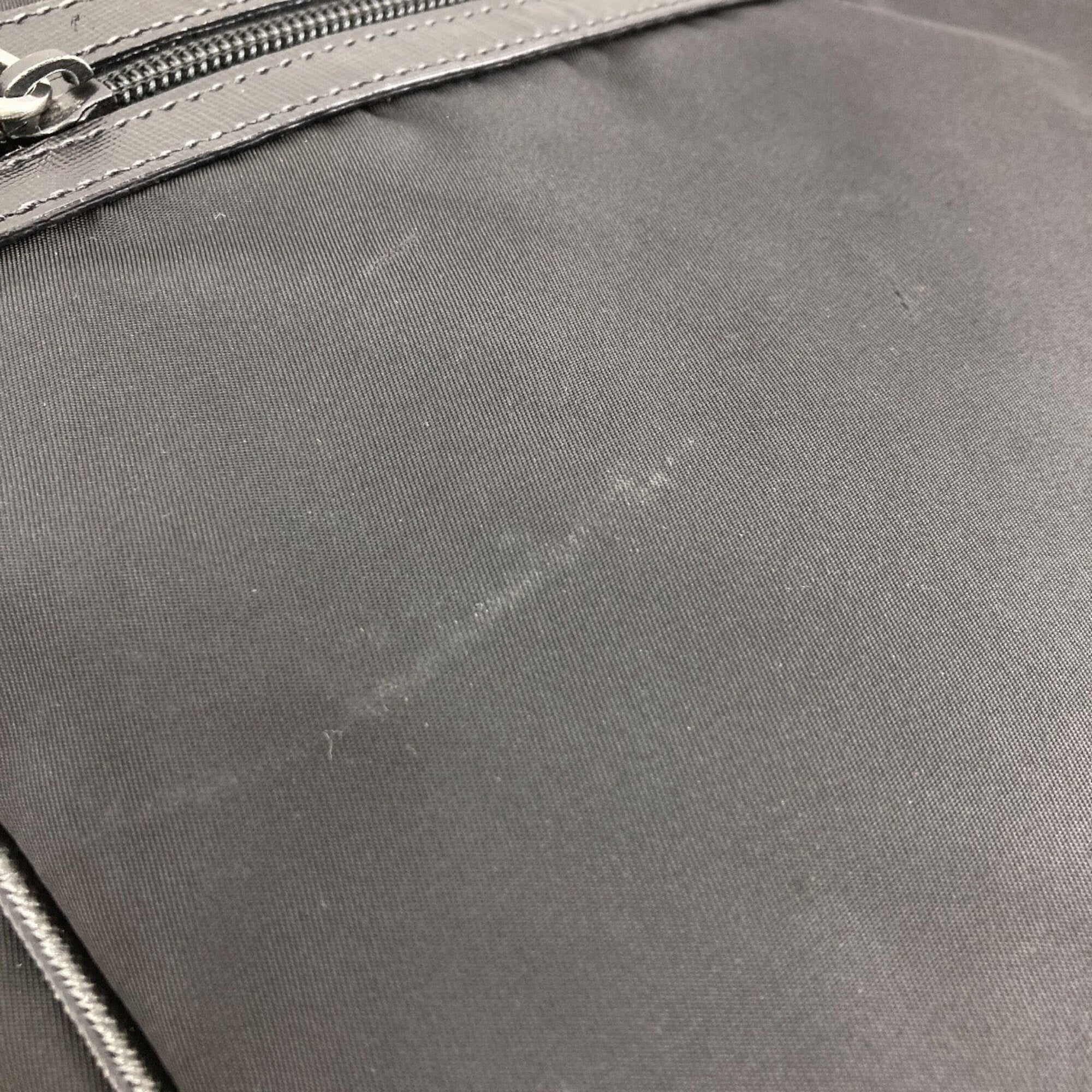 Prada Black Nylon Shoulder Bag (Pre-Owned)