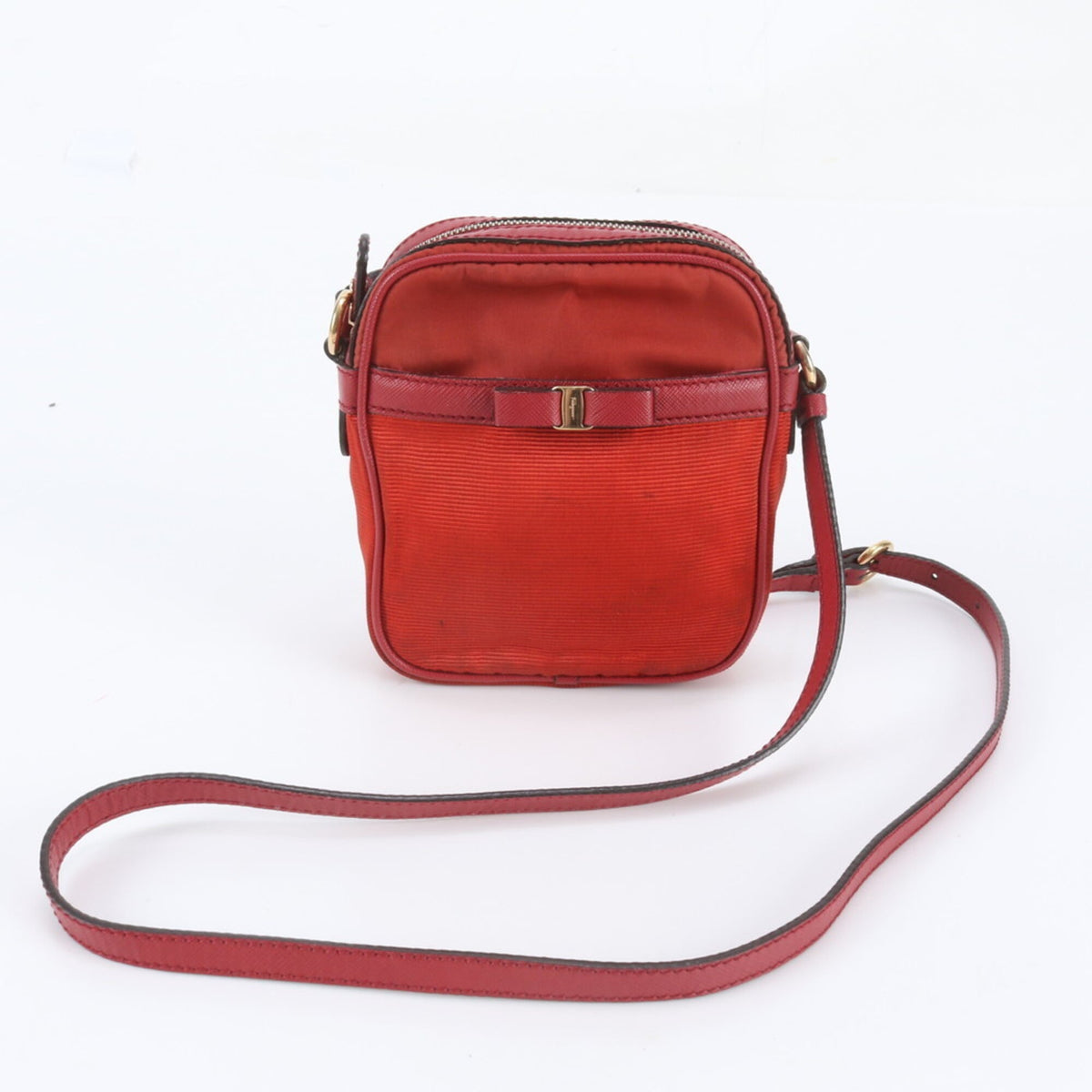 Salvatore Ferragamo Red Color Leather Canvas Crossbody Bag Shoulder Bag (Pre-Owned)