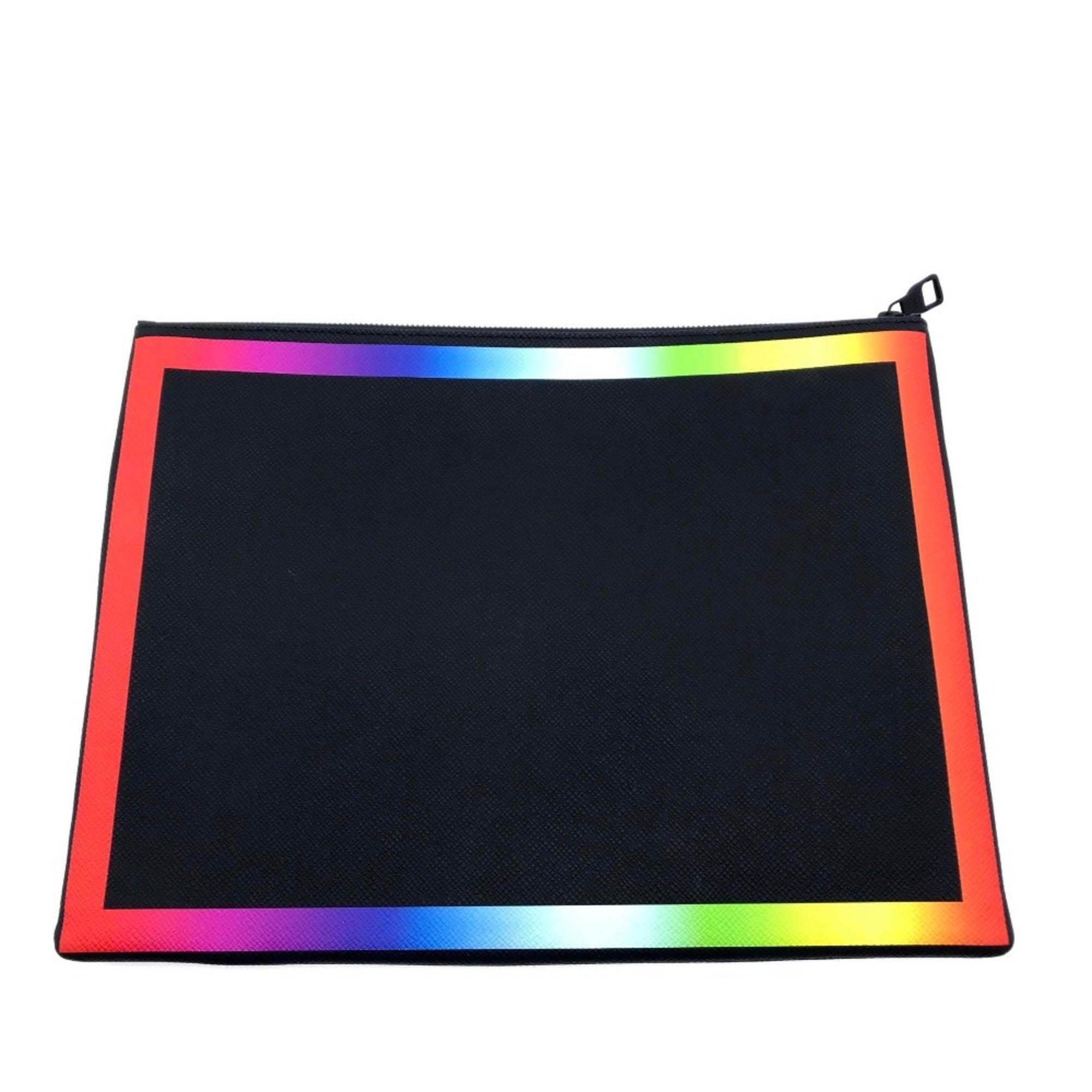 Louis Vuitton Noir Taiga Leather Clutch Bag (Pre-Owned)