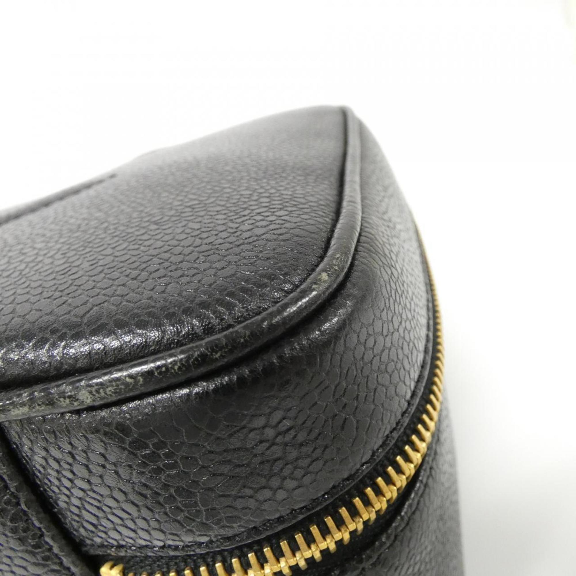 Chanel Black Caviar Leather Handbag (Pre-Owned)