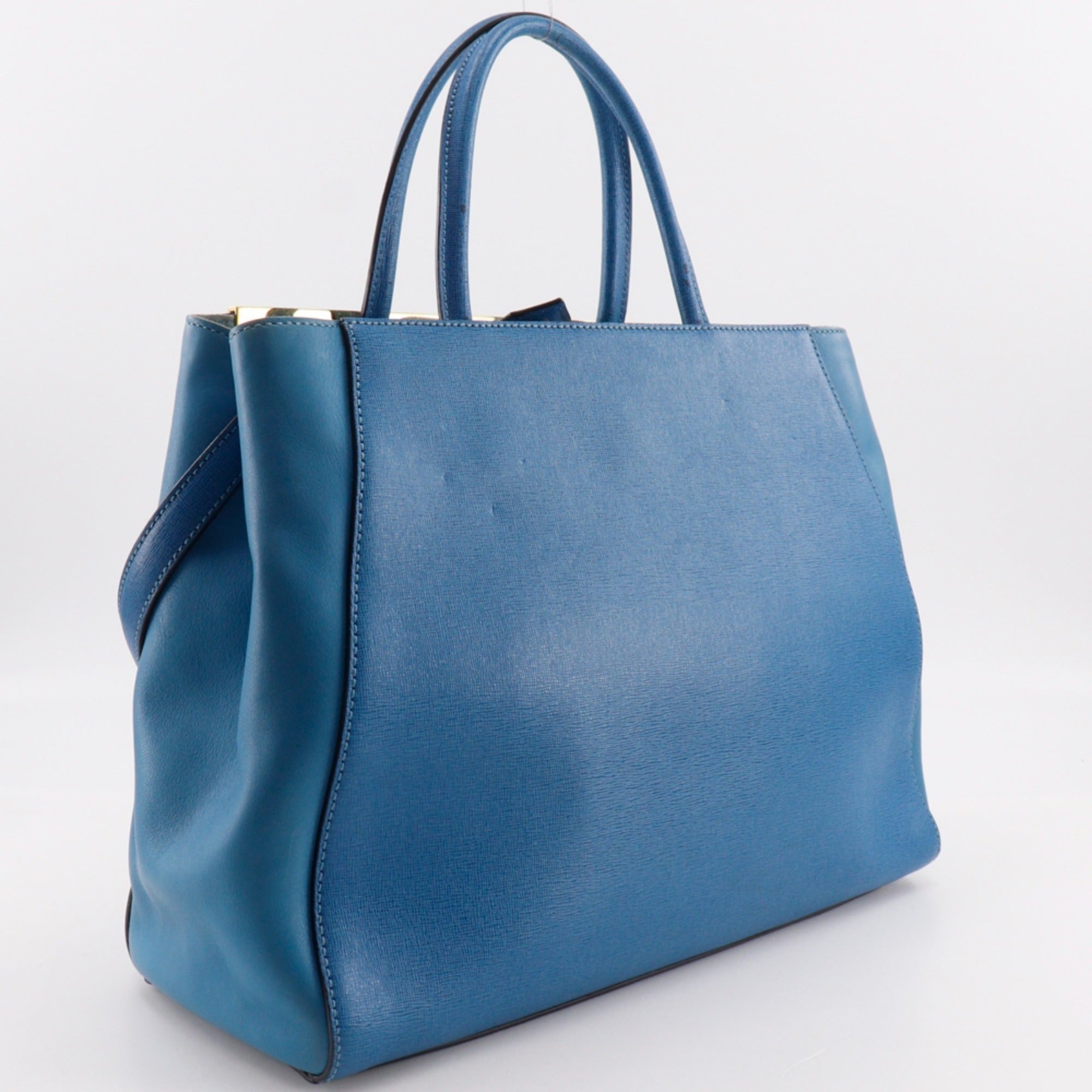 Fendi Blue Leather Handbag (Pre-Owned)