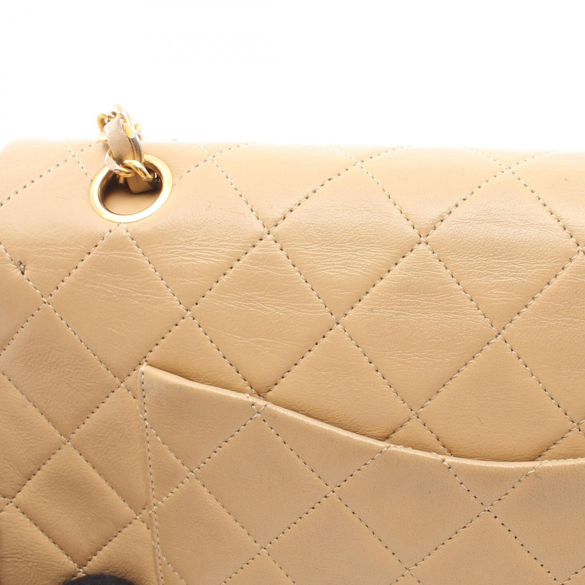 Chanel Beige Leather Handbag Shoulder Bag (Pre-Owned)