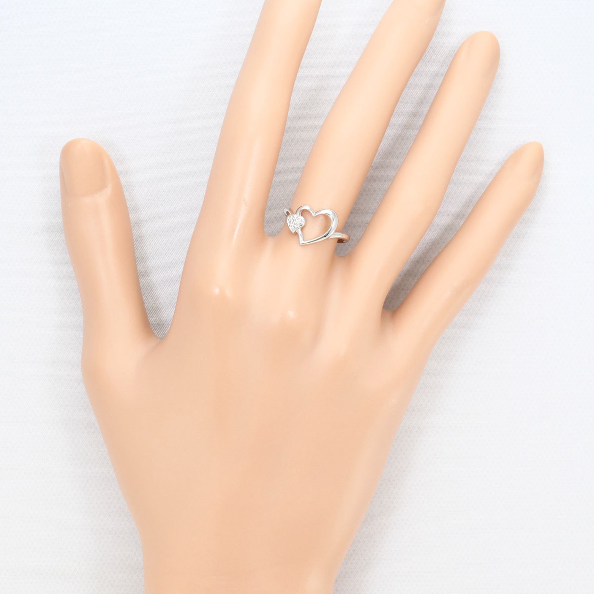 Unbranded White Gold White Gold (18K) Band Ring (Pre-Owned)