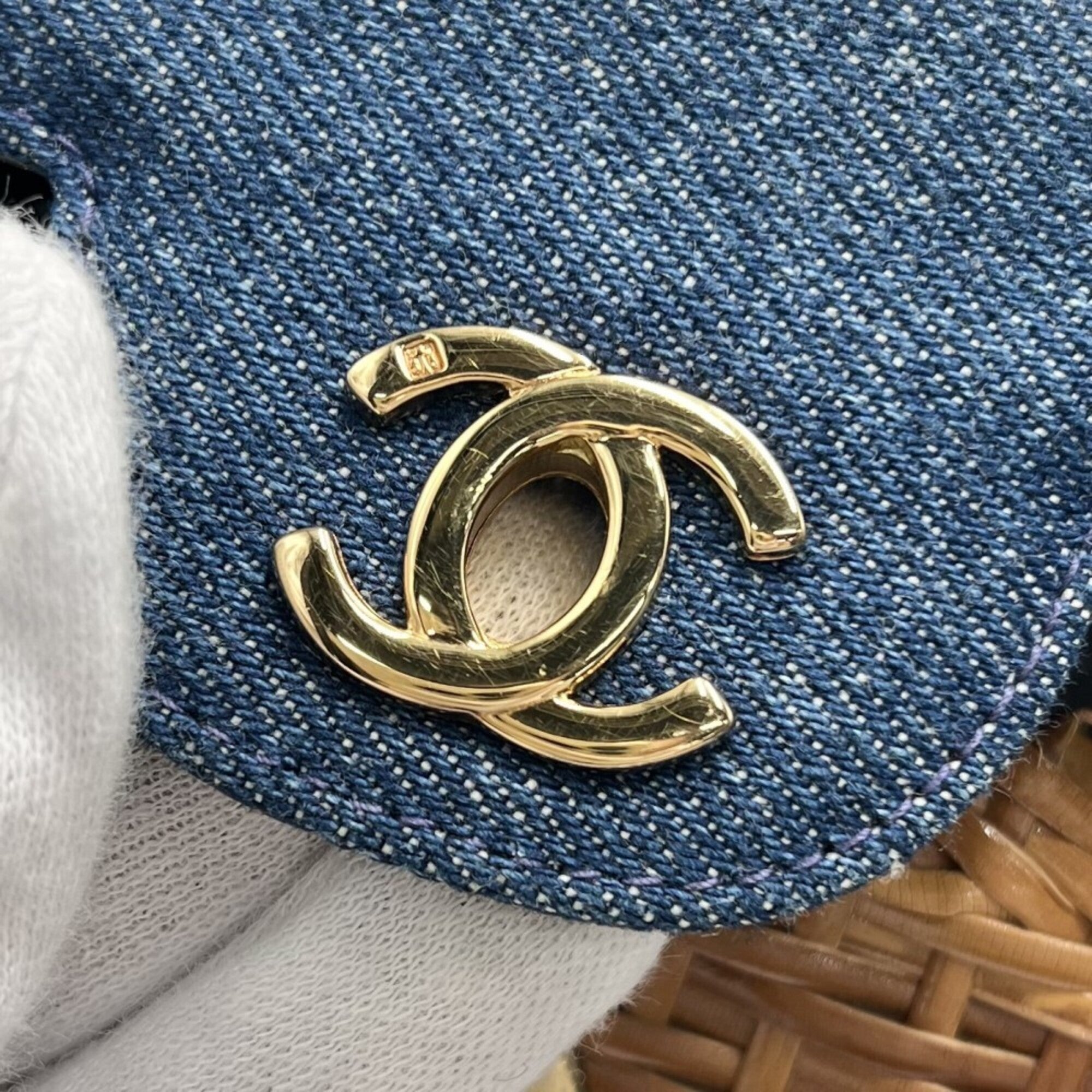 Chanel Blue Brown Straw Denim Shoulder Bag (Pre-Owned)