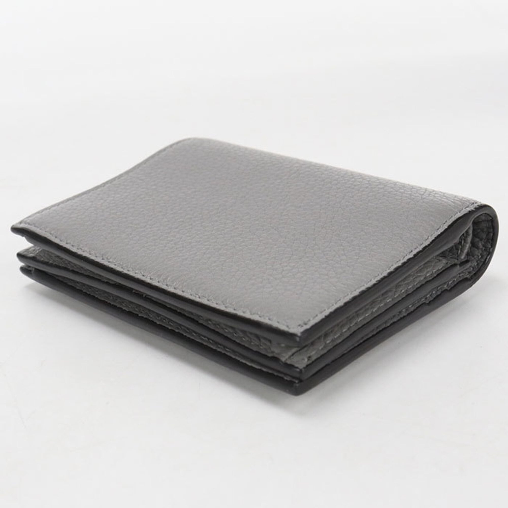 Salvatore Ferragamo Gray Leather Wallet (Bi-Fold) (Pre-Owned)