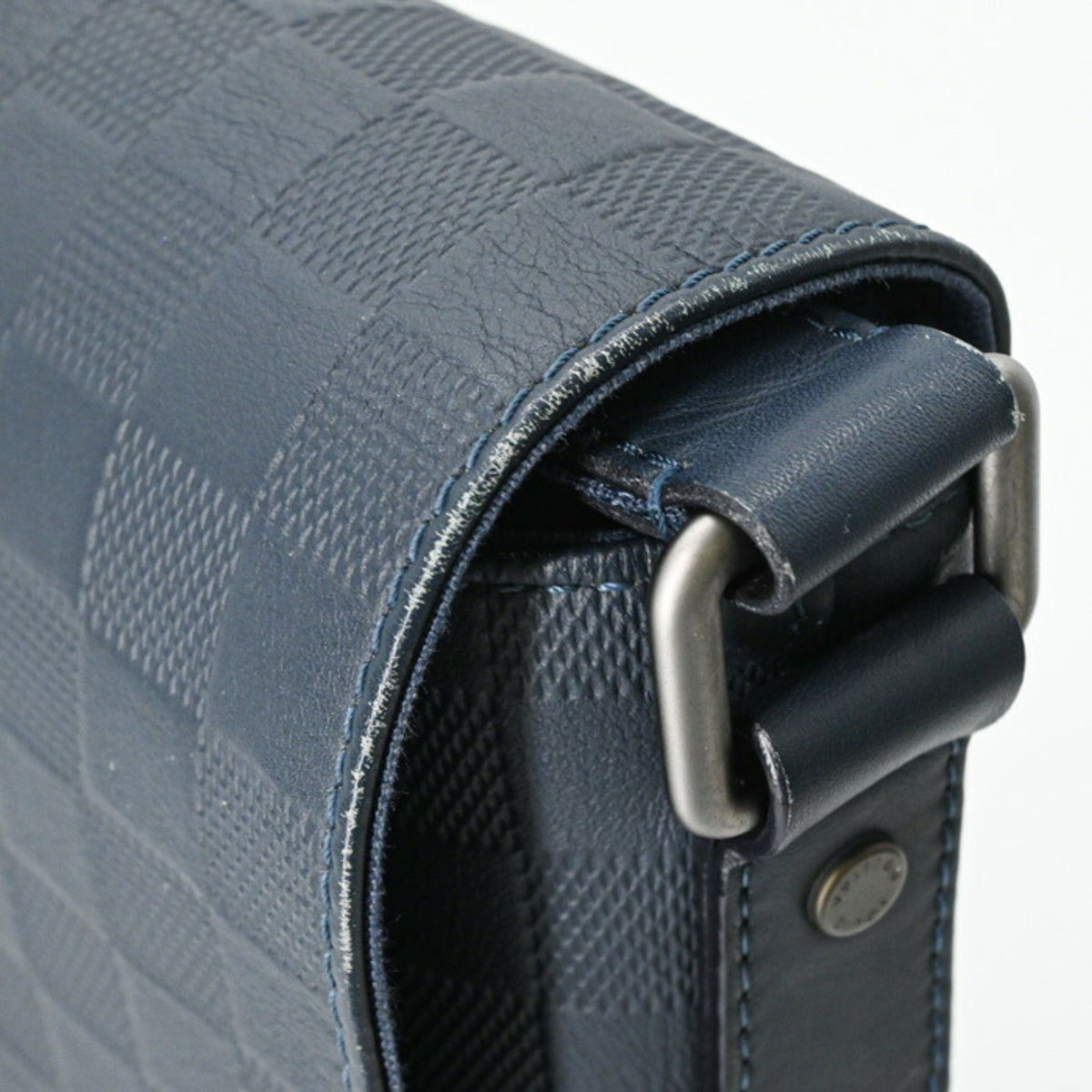 Louis Vuitton Damier Infini Navy Damier Infini Messenger Bag Shoulder Bag (Pre-Owned)