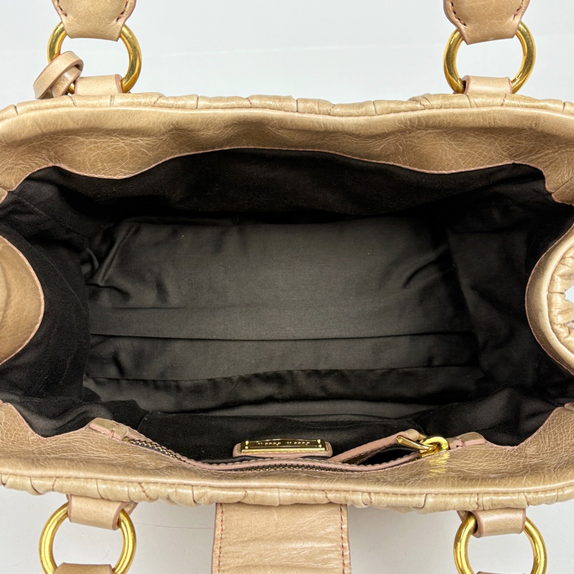 Miu Miu Beige Handbag Shoulder Bag (Pre-Owned)
