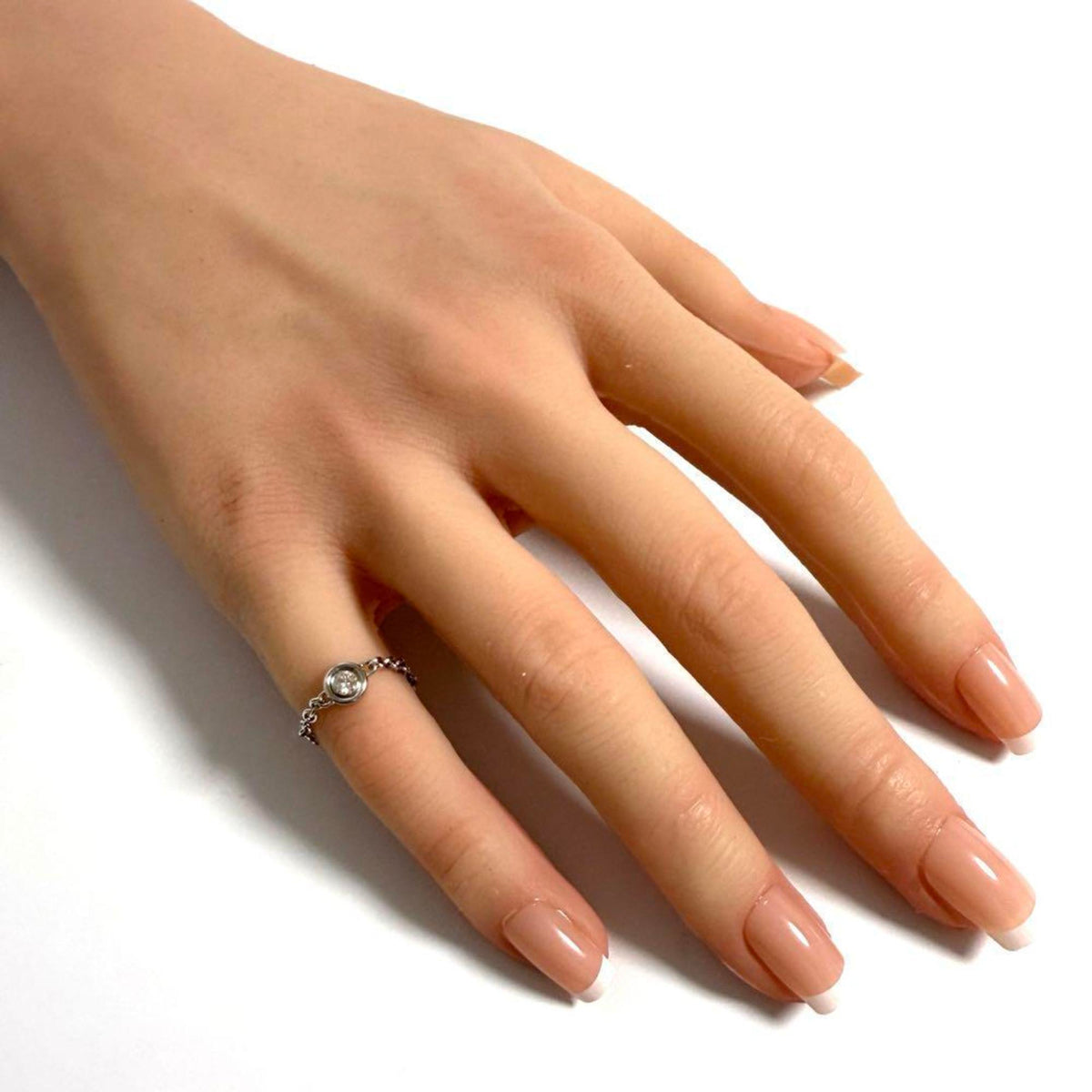 Christian Dior White Gold (18K) Band Ring (Pre-Owned)
