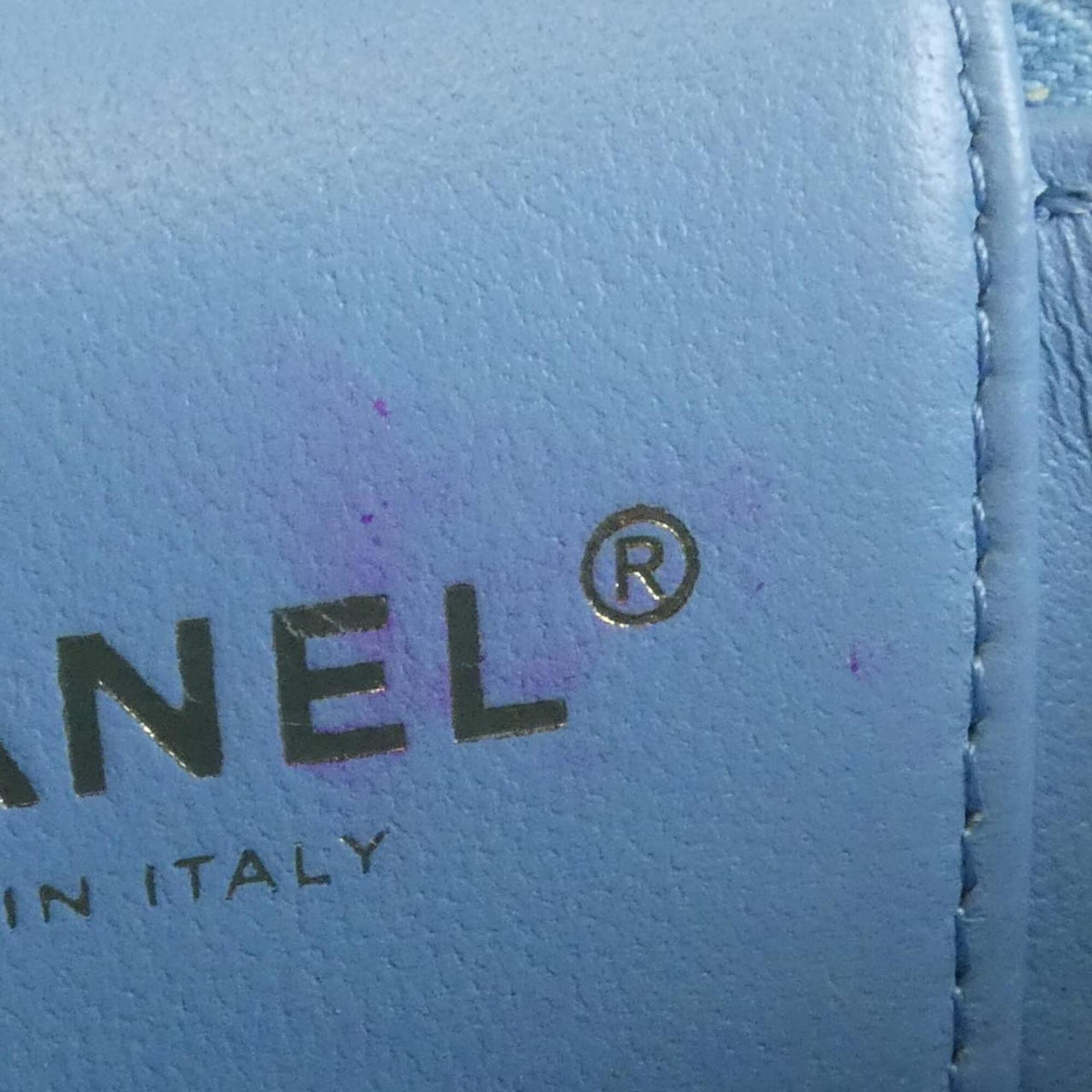 Chanel Light Blue Grained Calfskin Handbag (Pre-Owned)
