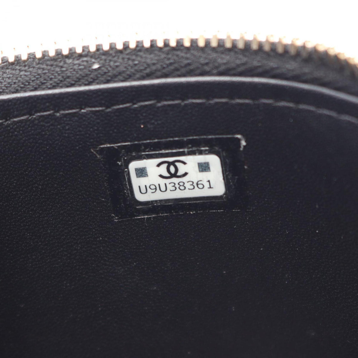 Chanel Black White Fabric Leather Handbag Shoulder Bag (Pre-Owned)
