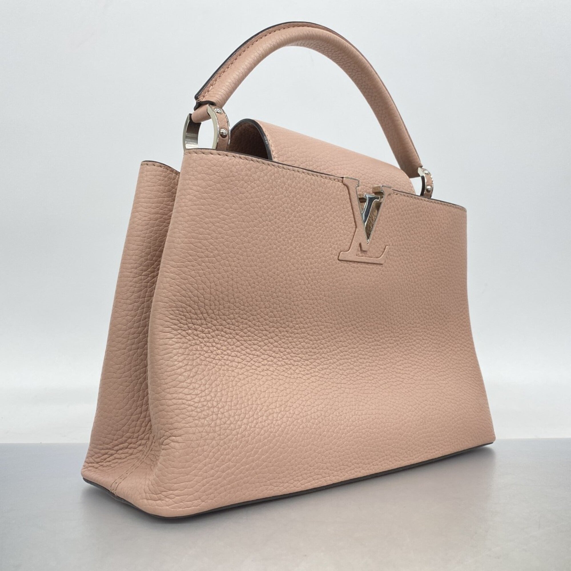 Louis Vuitton Magnolia Handbag (Pre-Owned)