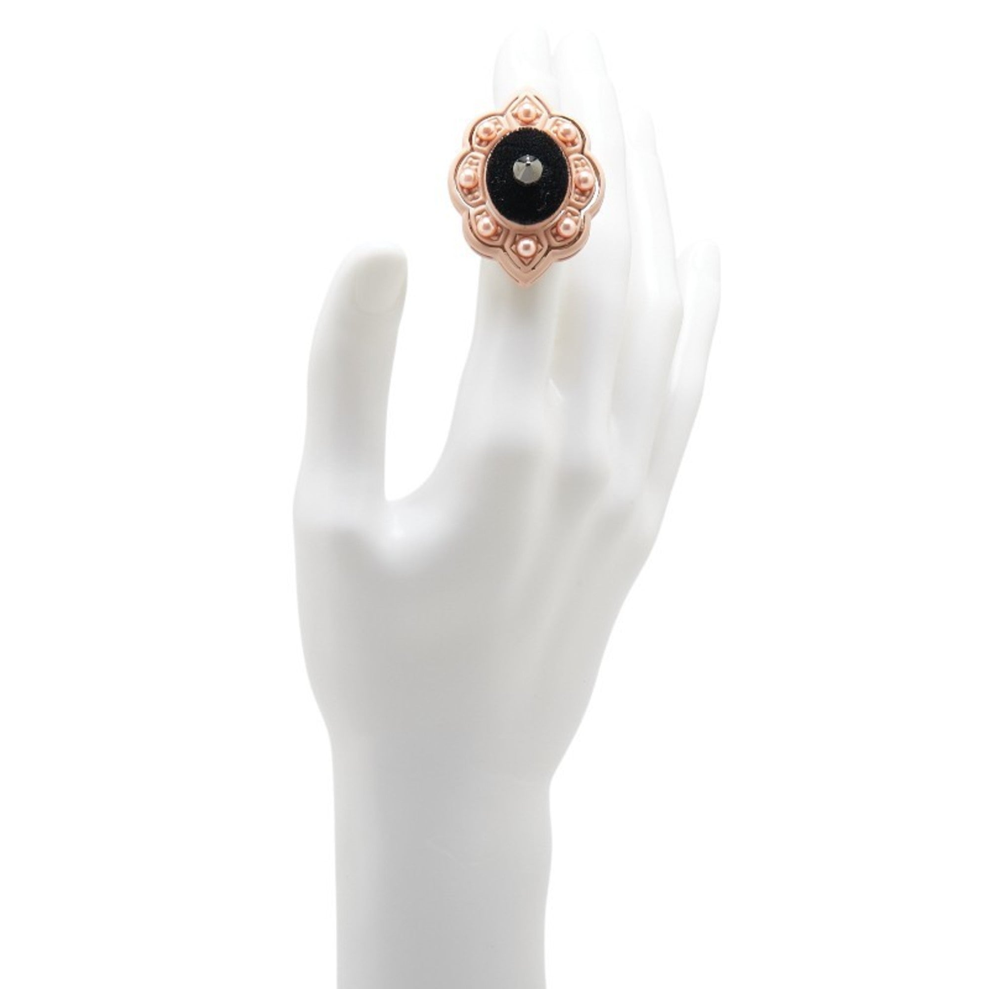 Gucci Pink Artificial Pearl Plastic Band Ring (Pre-Owned)