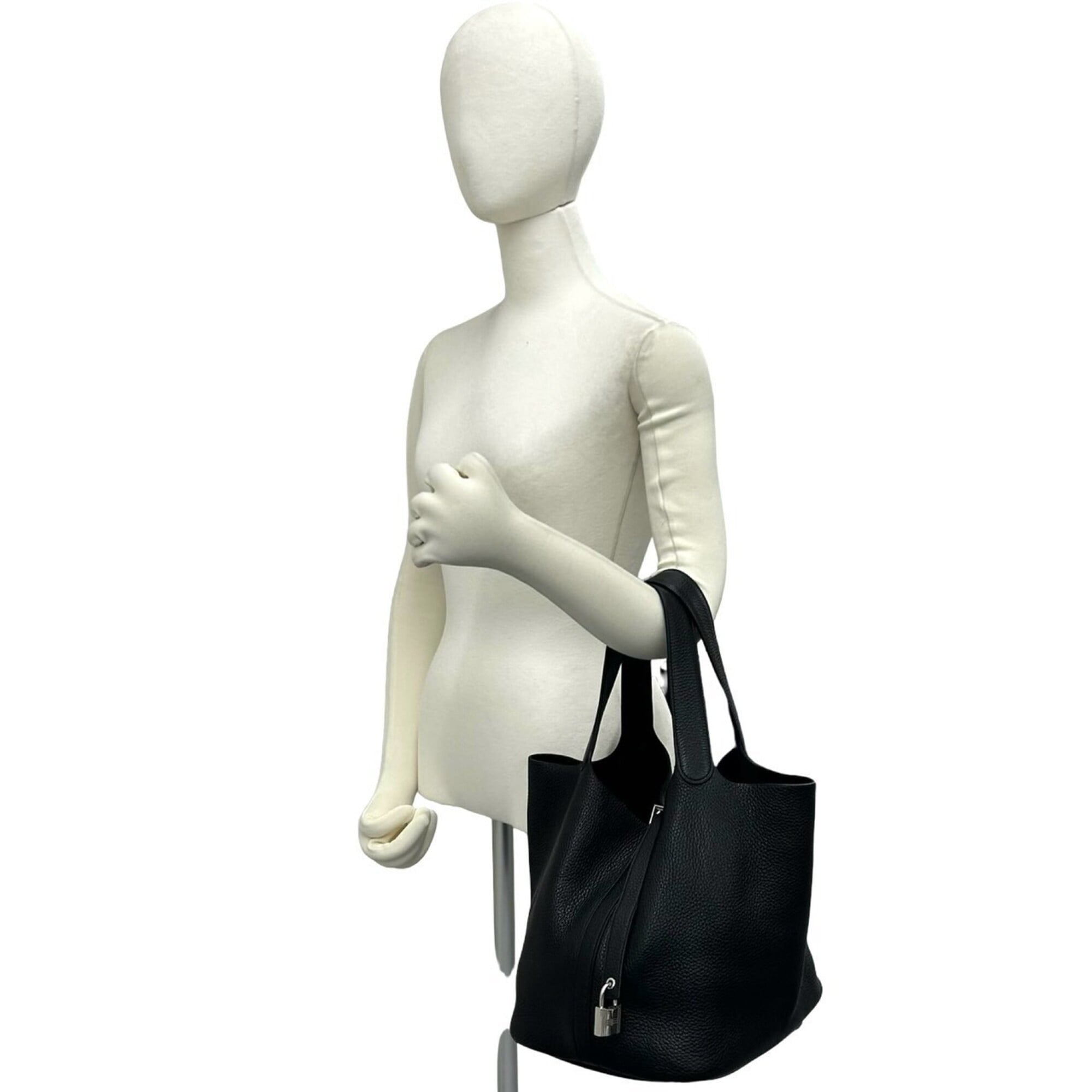 Hermes Black Taurillon Clemence Leather Handbag (Pre-Owned)