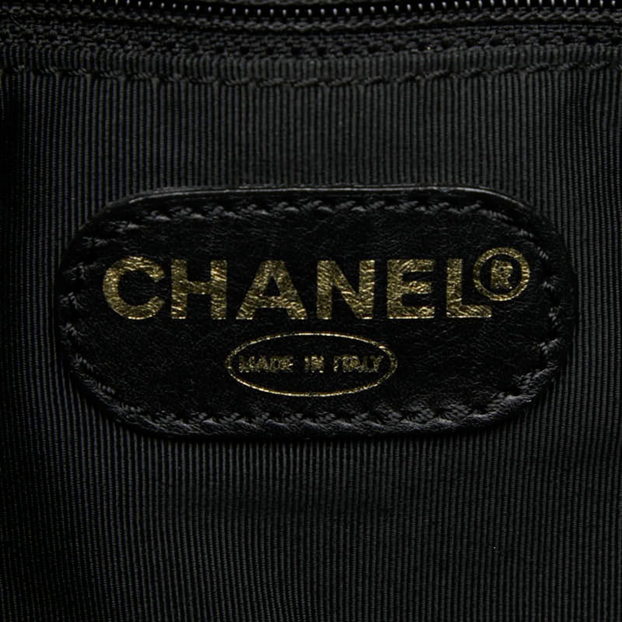Chanel Black Grained Calfskin Shoulder Bag Tote Bag (Pre-Owned)