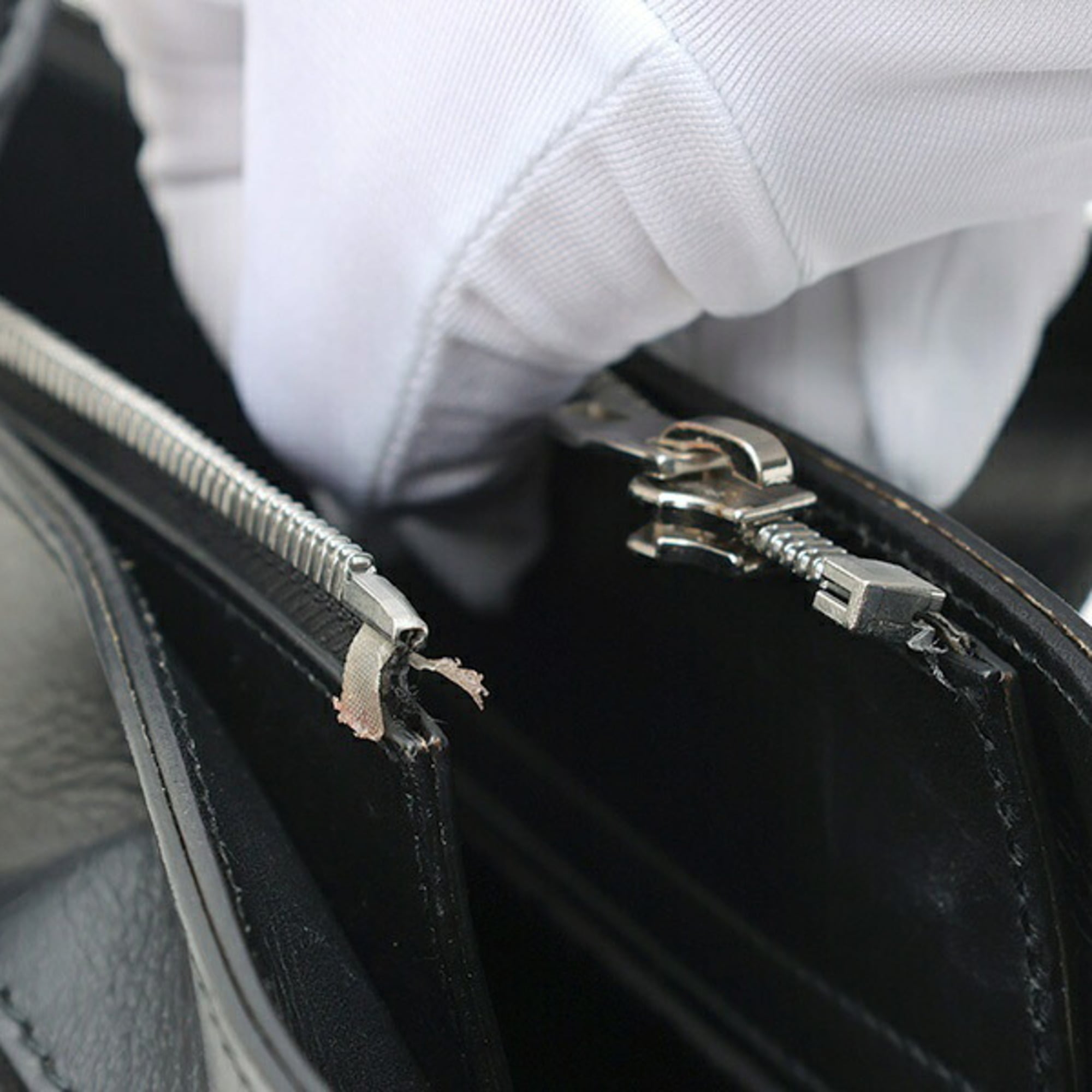 Balenciaga Black Nylon Leather Tote Bag (Pre-Owned)