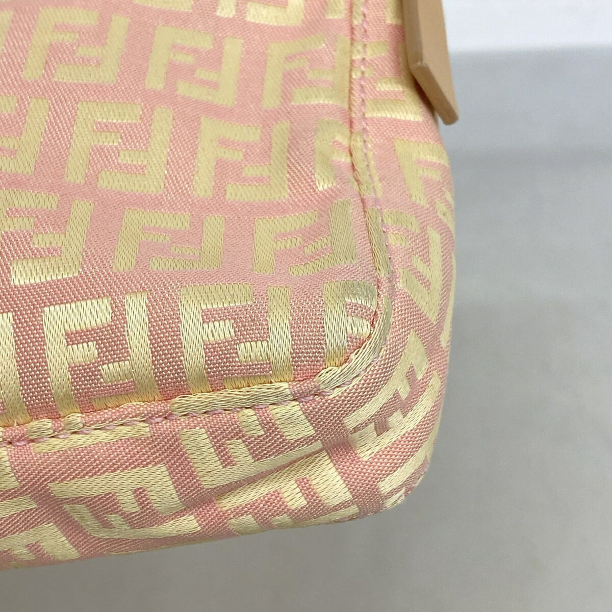 Fendi Pink Nylon Canvas Handbag (Pre-Owned)