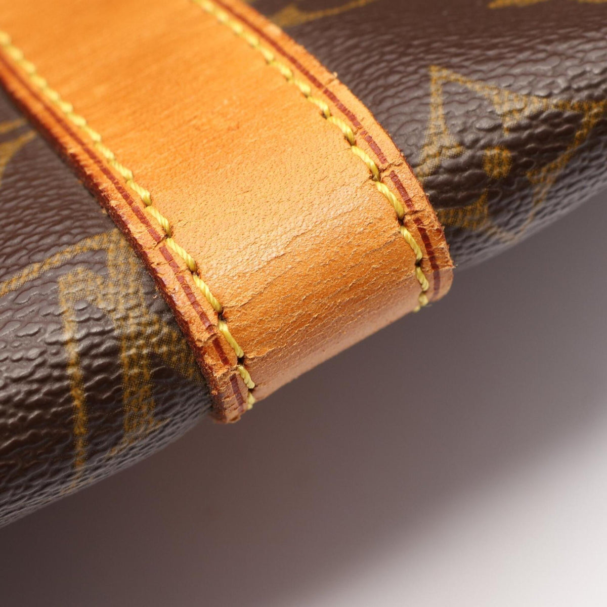 Louis Vuitton Brown Coated Canvas Monogram Leather Boston Bag Handbag (Pre-Owned)