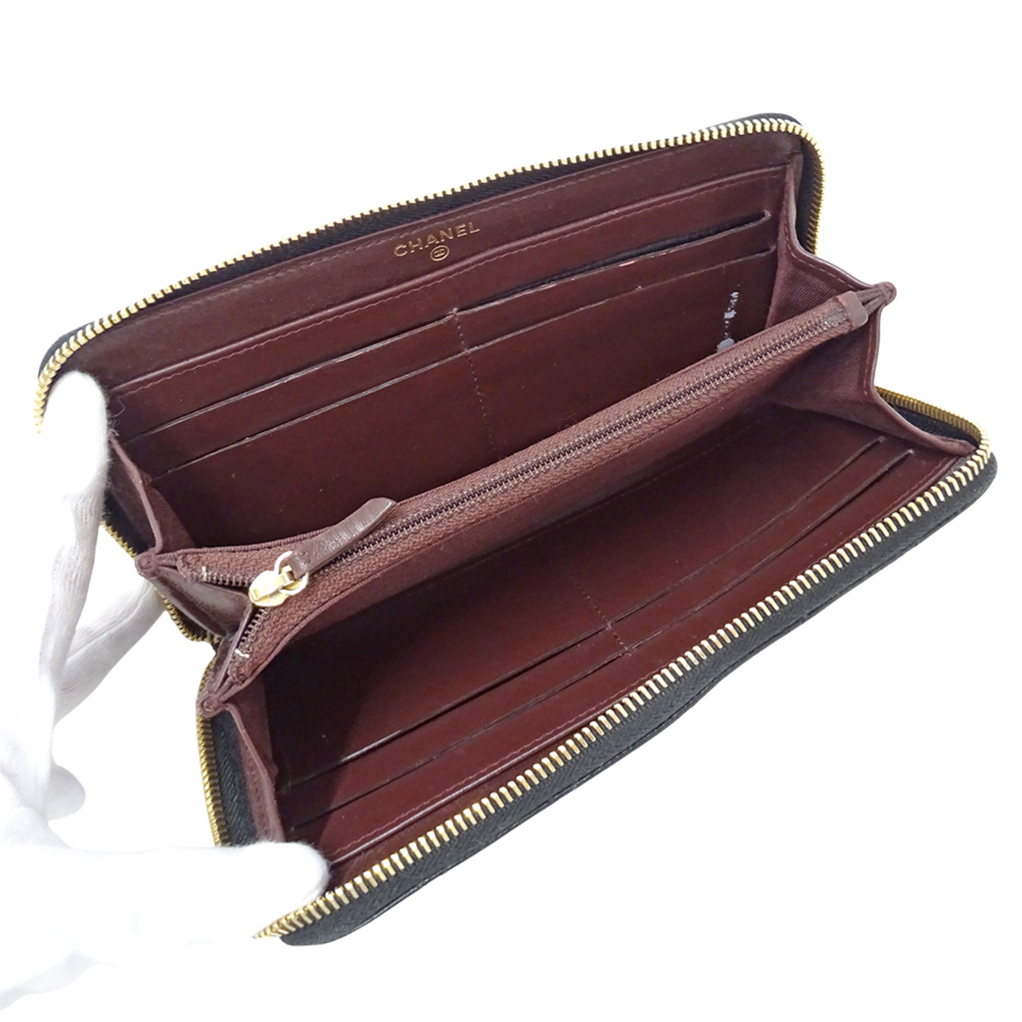 Chanel Black Grained Calfskin Long Wallet (Bi-Fold) (Pre-Owned)