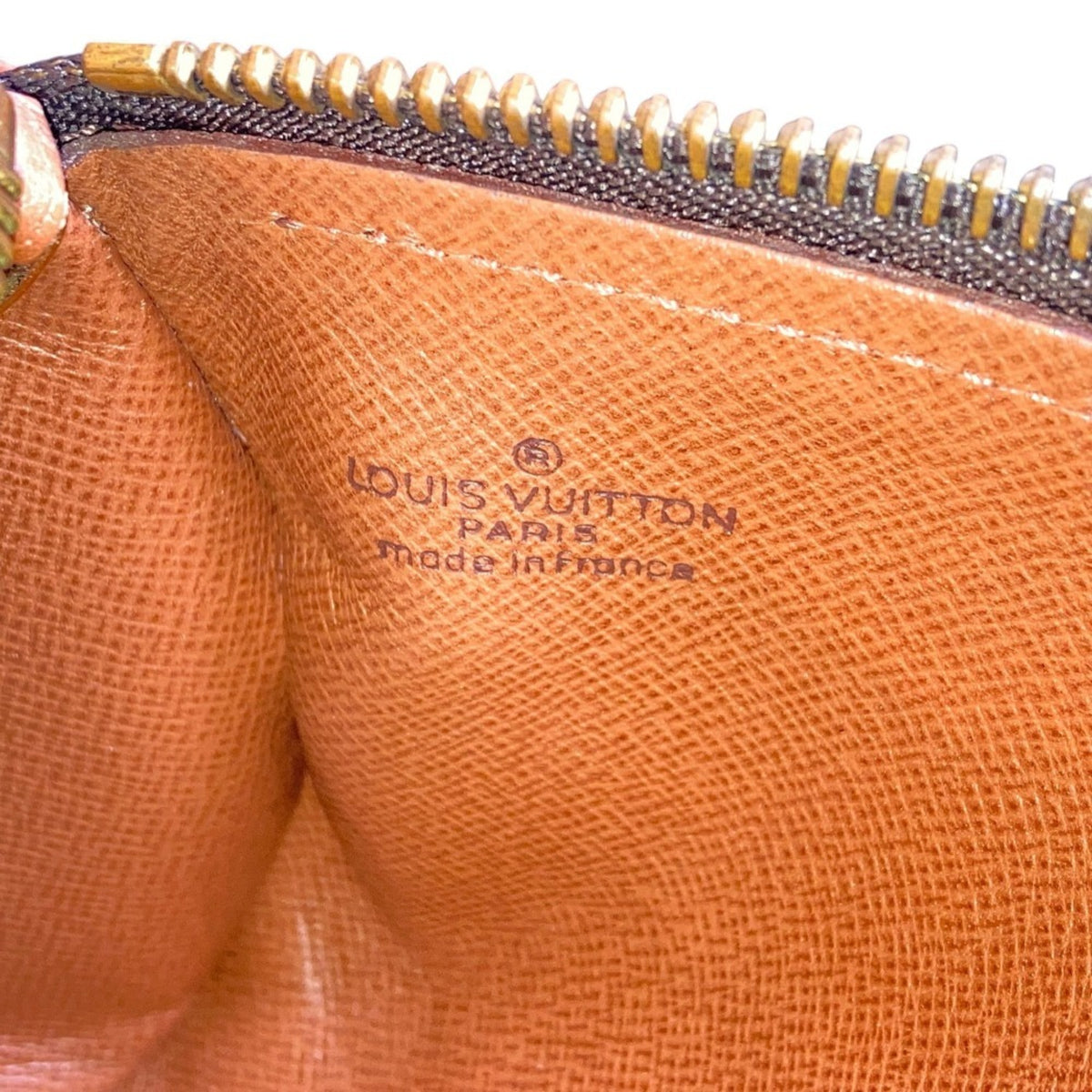 Louis Vuitton Brown Monogram Monogram Handbag (Pre-Owned)