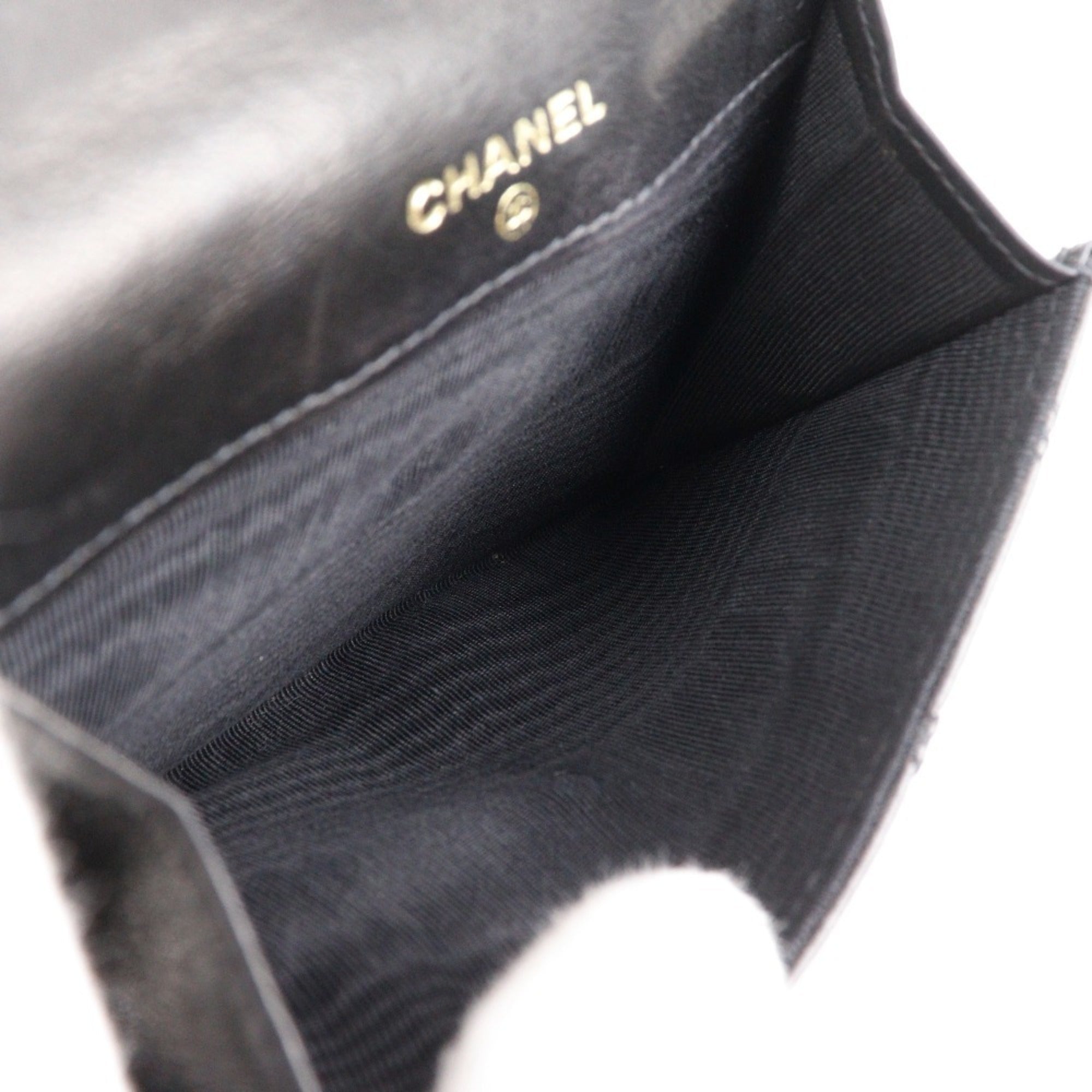 Chanel Black Leather Wallet (Bi-Fold) (Pre-Owned)