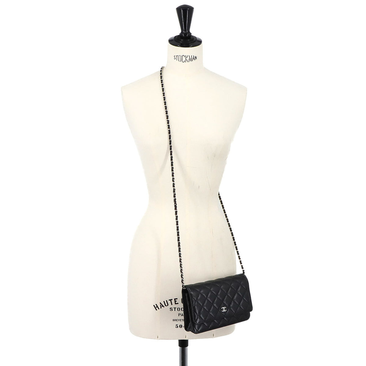 Chanel Black Grained Calfskin Chain/Shoulder Wallet (Pre-Owned)