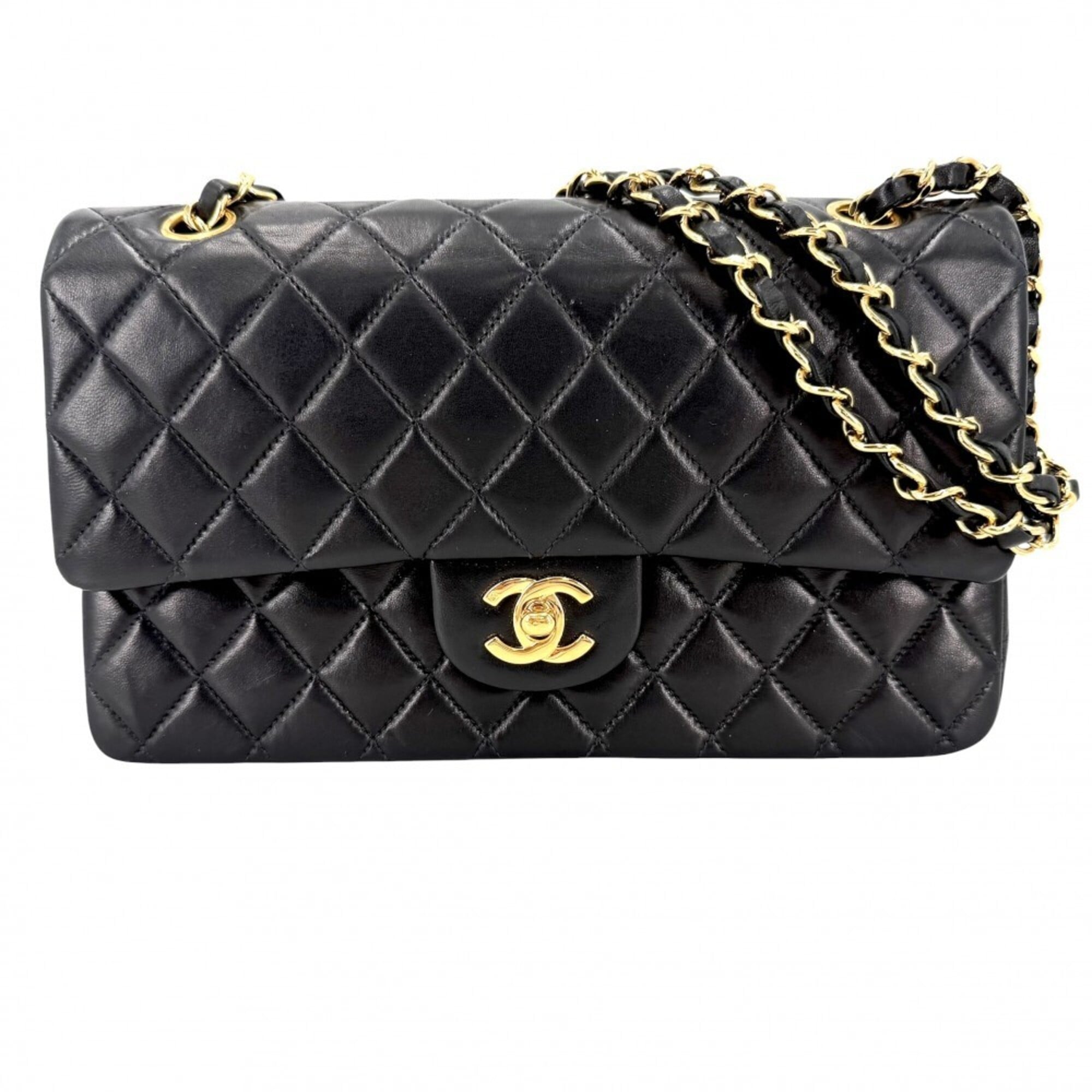 Chanel Black Leather Shoulder Bag (Pre-Owned)
