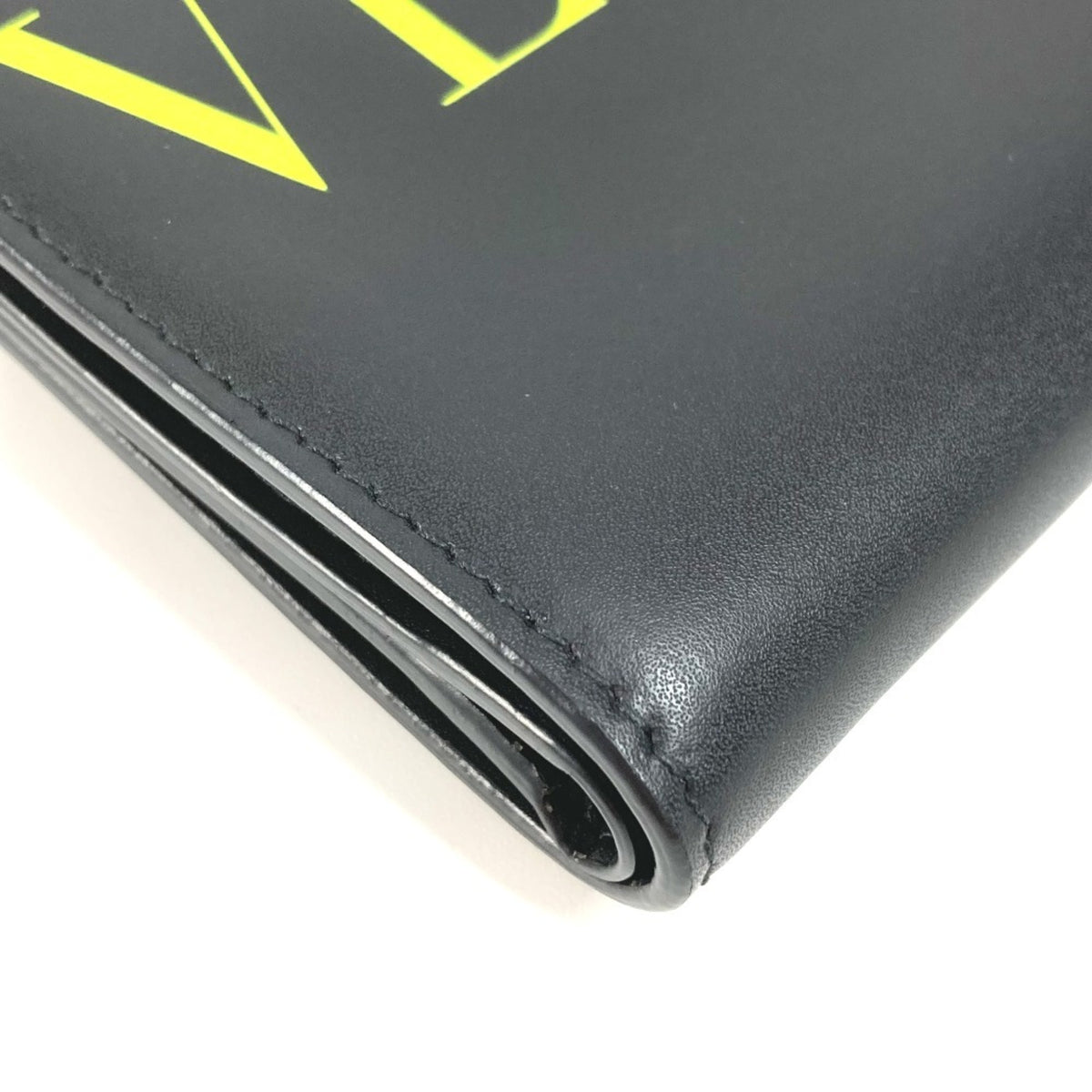 Valentino Black Yellow Leather Coin Purse/Coin Case (Pre-Owned)