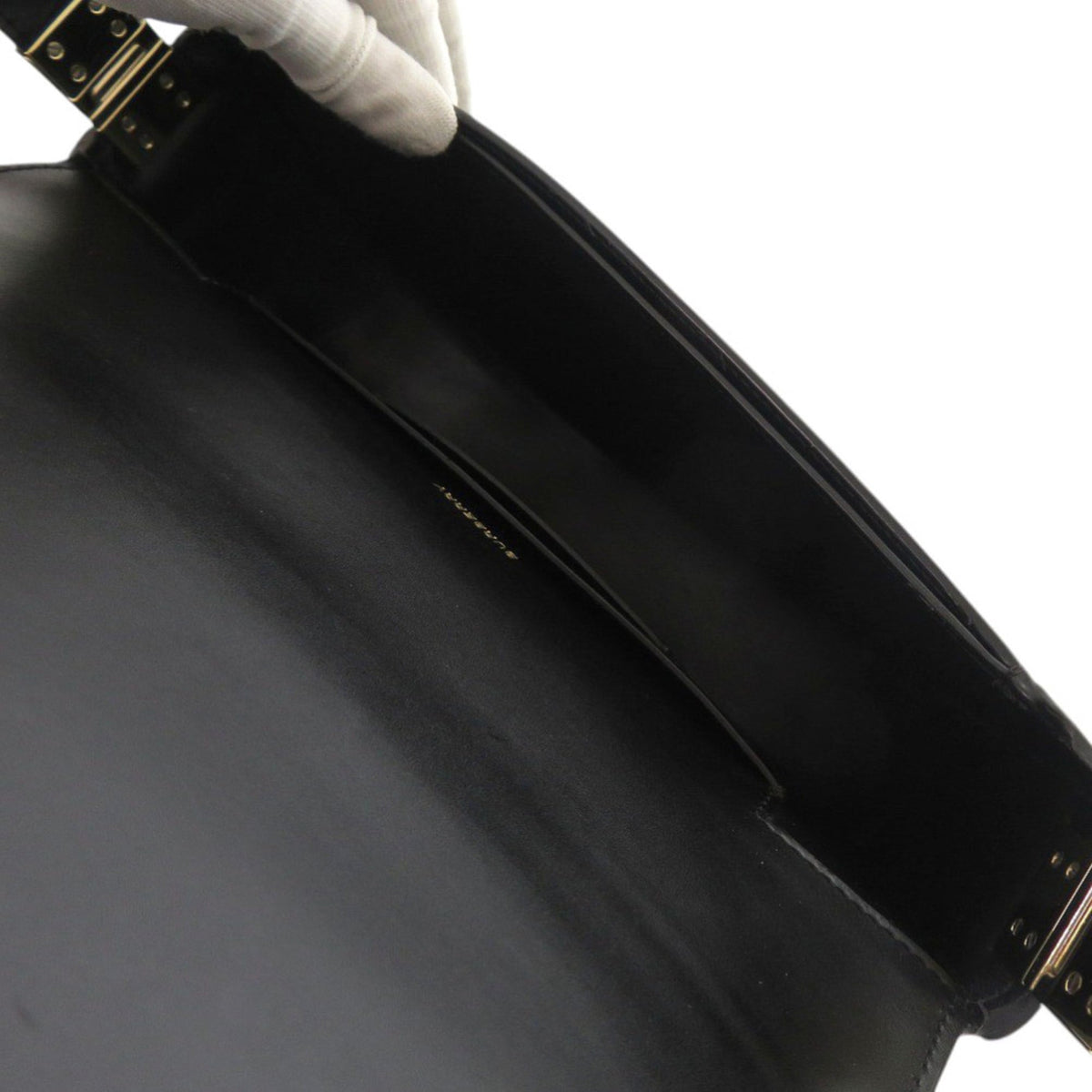 Burberry Black Leather Shoulder Bag (Pre-Owned)