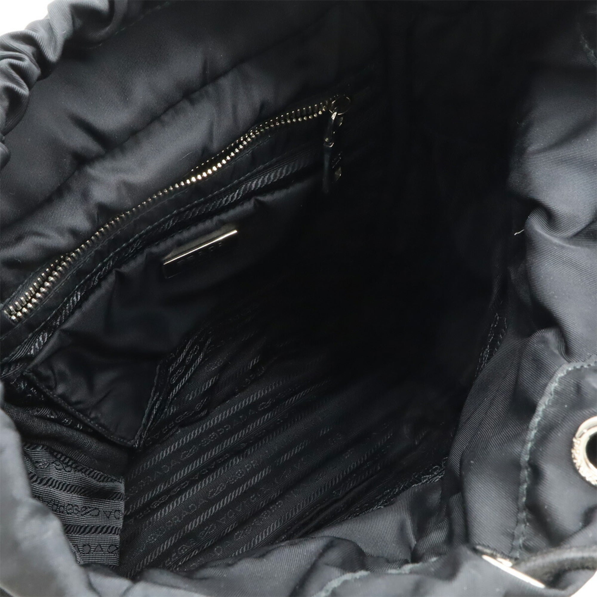 Prada Nero Nylon Leather Backpack (Pre-Owned)