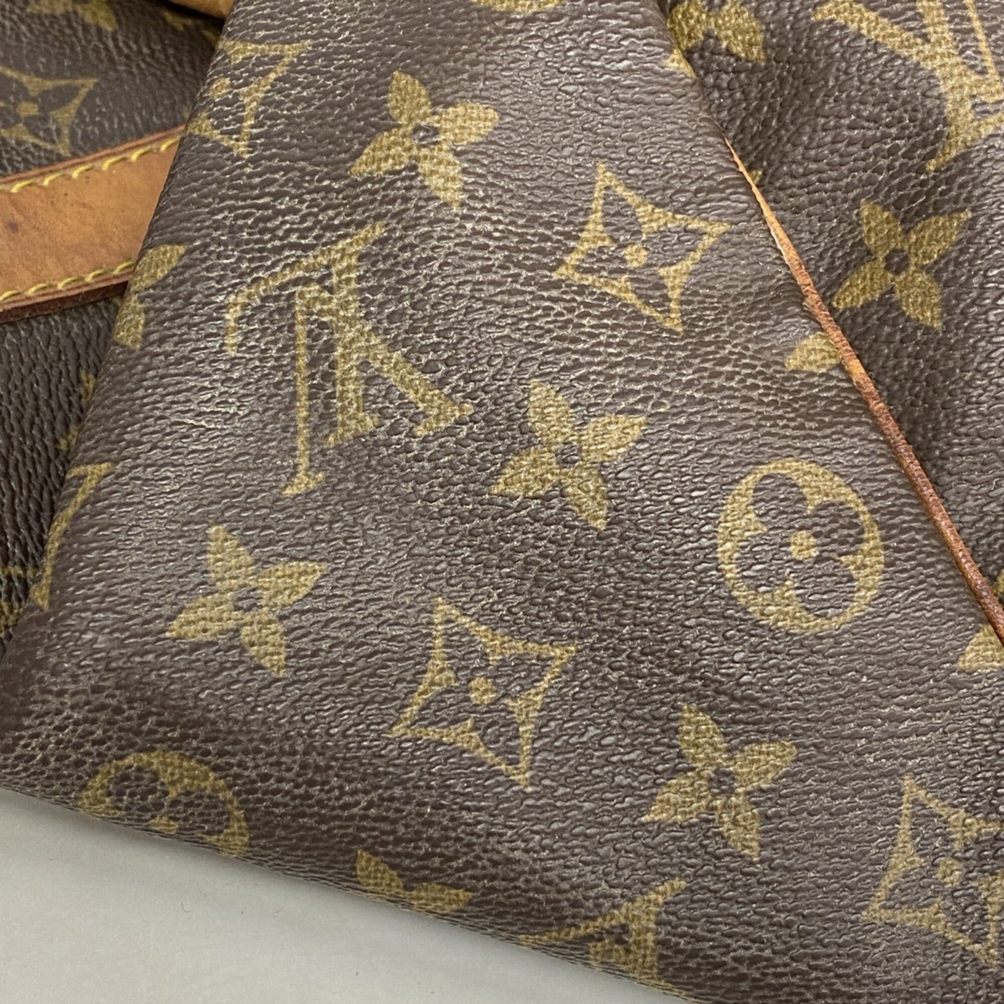 Louis Vuitton Brown Boston Bag (Pre-Owned)