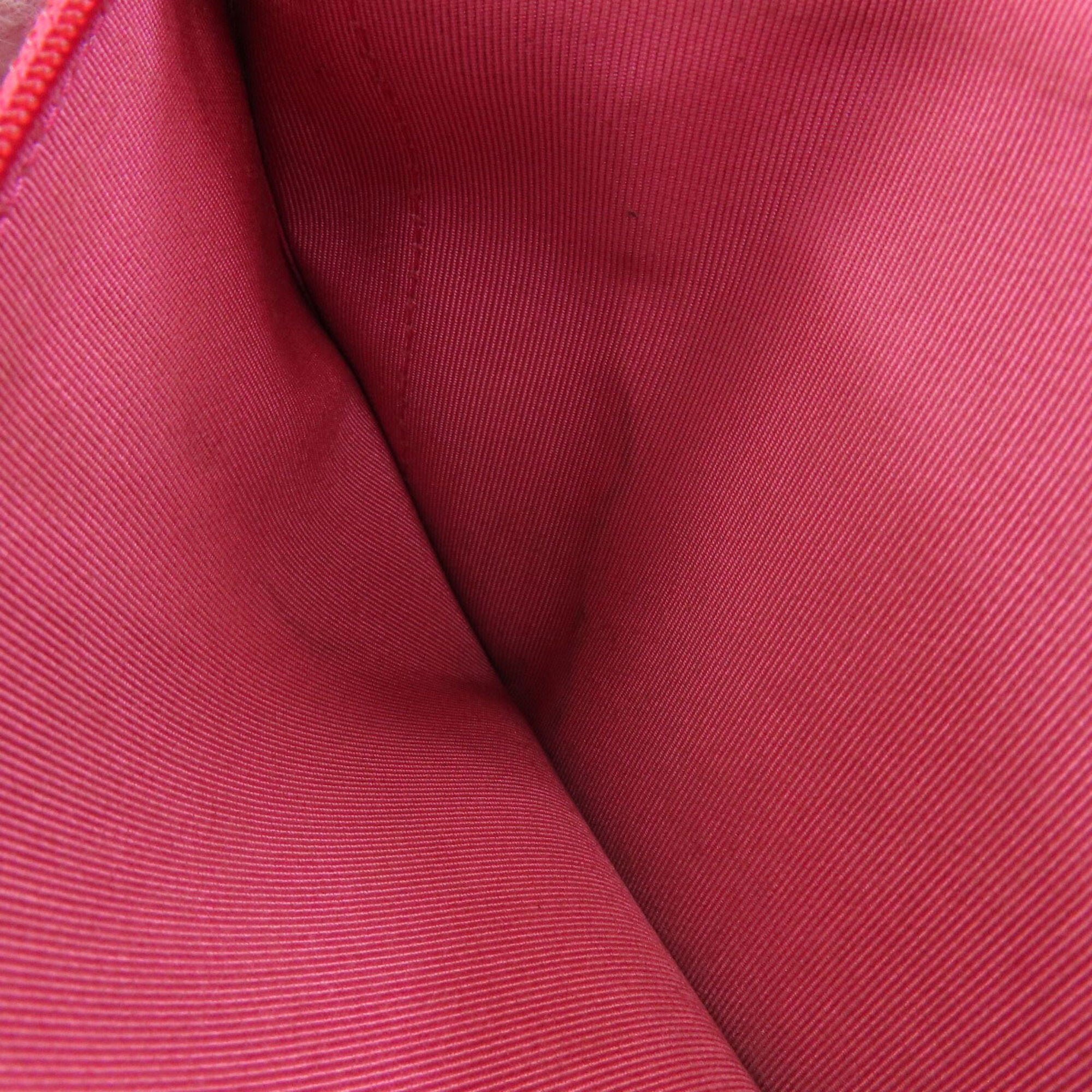 Chanel Pink Leather Shoulder Bag (Pre-Owned)