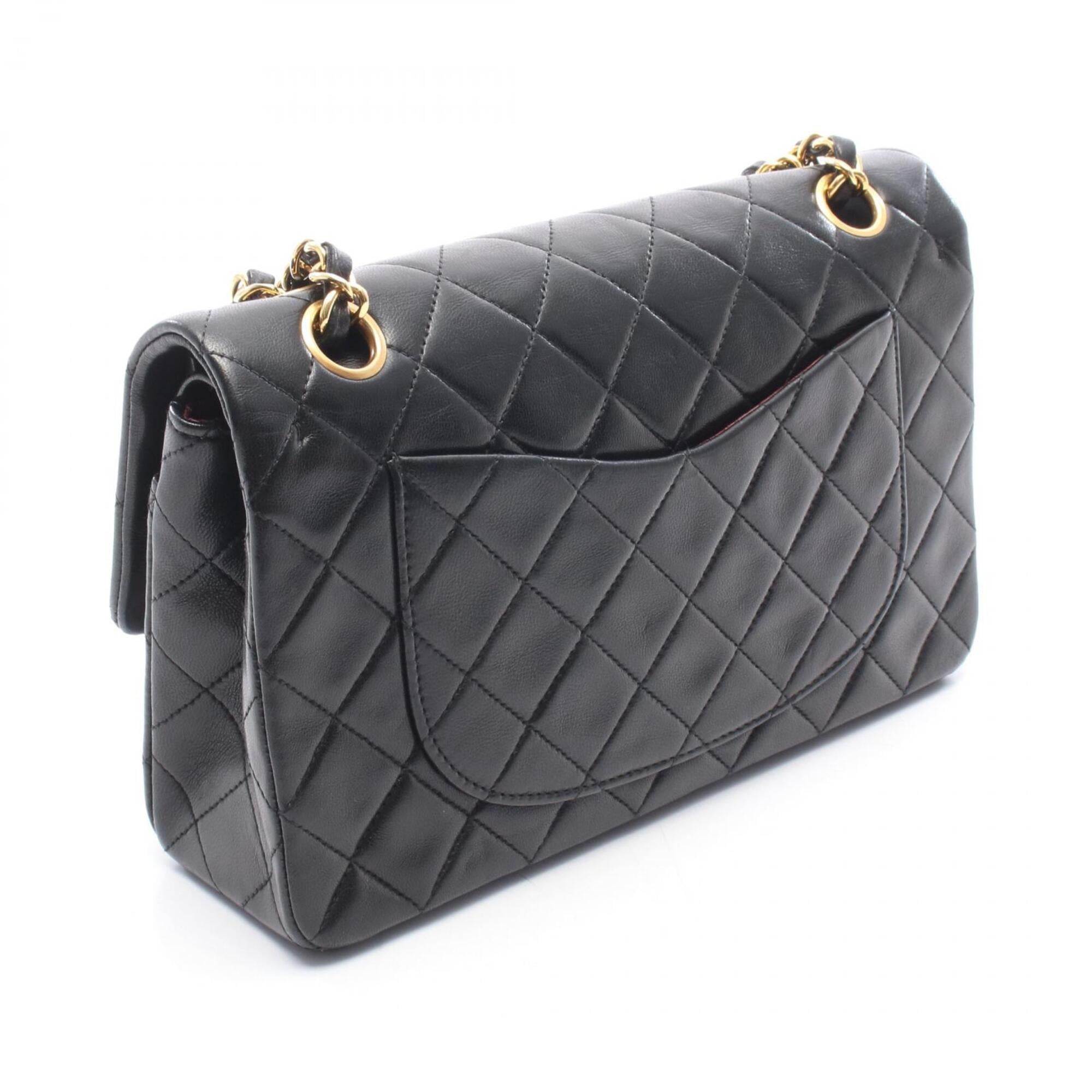 Chanel Black Leather Handbag Shoulder Bag (Pre-Owned)