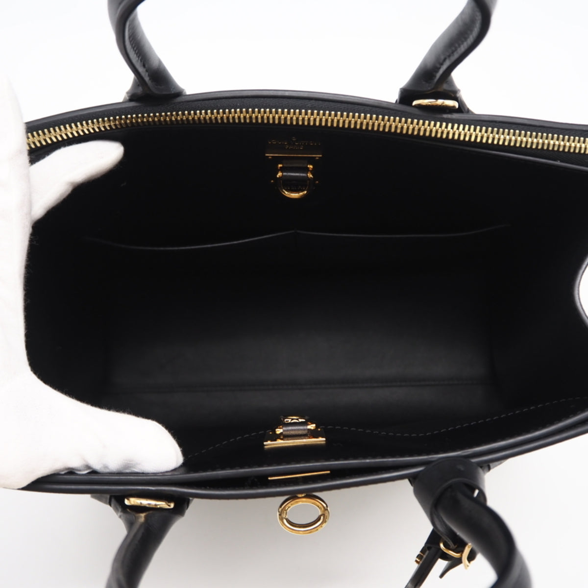 Louis Vuitton Black Noir Leather Handbag (Pre-Owned)