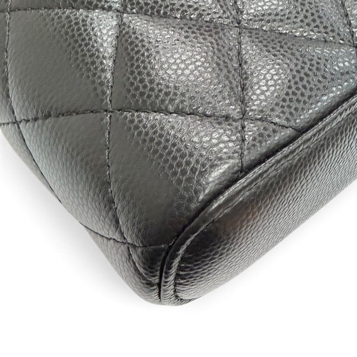 Chanel Black Grained Calfskin Shoulder Bag (Pre-Owned)