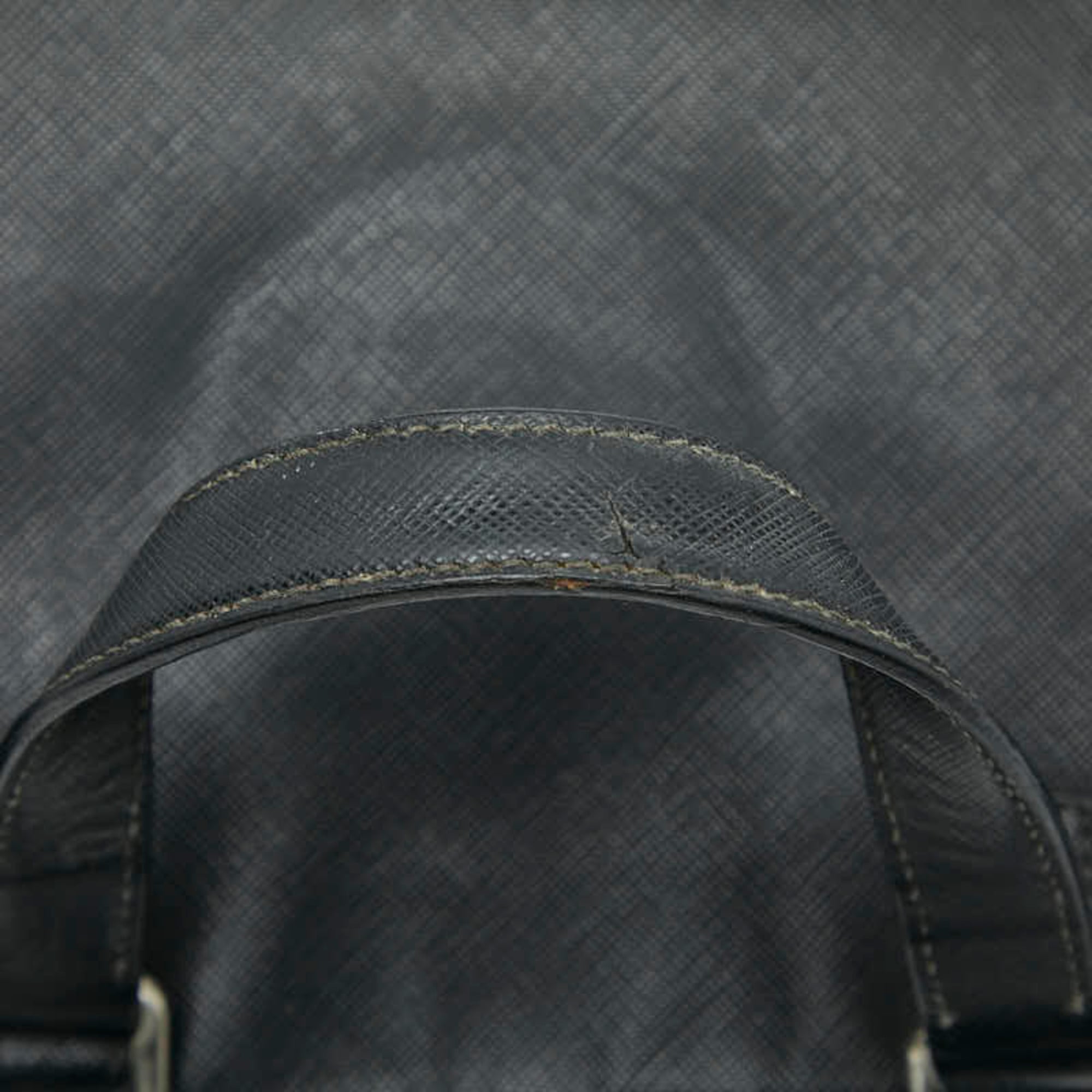 Prada Black Leather Handbag (Pre-Owned)